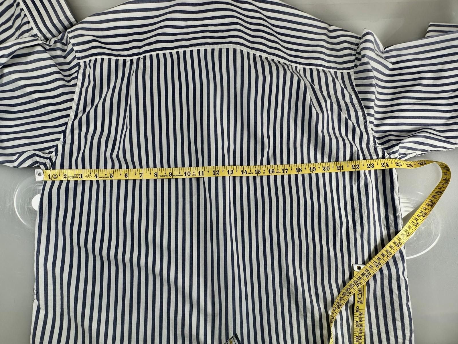 American Eagle Outfitters American Eagle Men's Large Blue Relaxed Fit Button Down Size US L / EU 52-54 / 3 - 6 Thumbnail