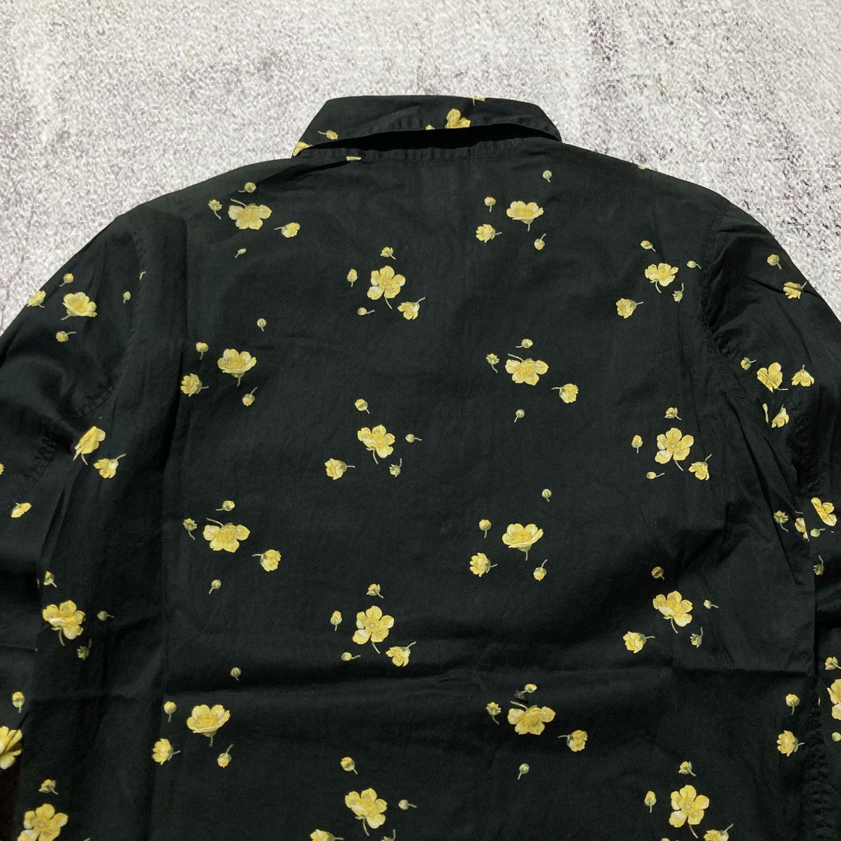 agnes b. 🇫🇷Vintage agnes b. Paris Flowers Button Up Shirt Luxury Black Size US S / EU 44-46 / 1 - 10 Thumbnail