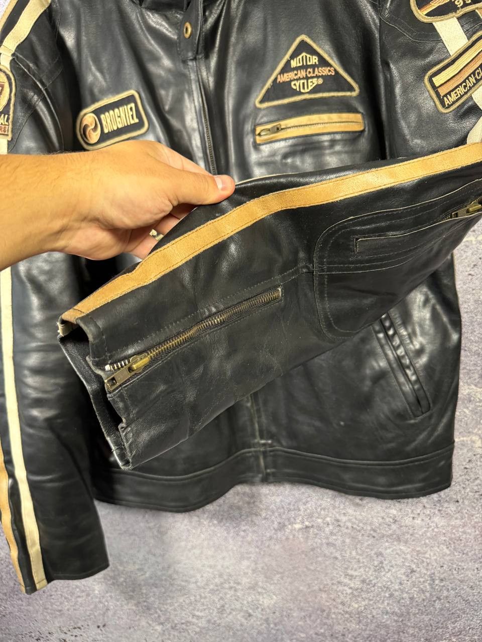 Leather SUPERIOR Leather Motorcycle Lacket 2XL Dainese Alpinestar Size US XXL / EU 58 / 5 - 8 Thumbnail