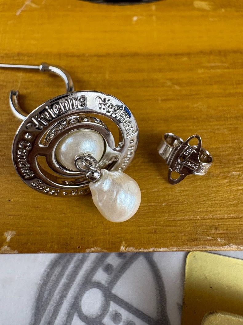 Vivienne Westwood Vivienne Westwood Pearl earrings Empress Dowager Tushibaro Size ONE SIZE - 4 Thumbnail