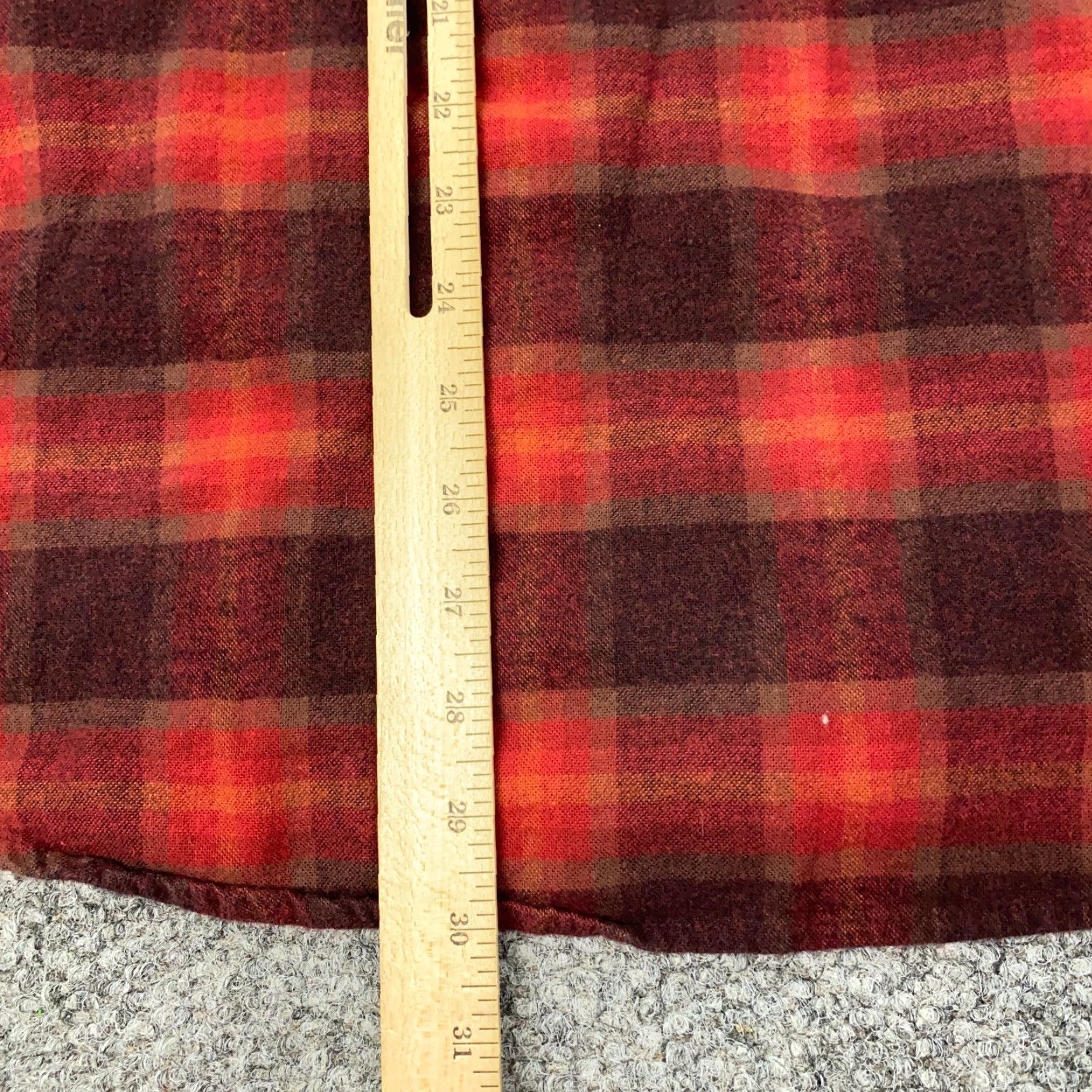 Pendleton VINTAGE Pendleton Shirt Mens XL Red Plaid Flannel Button-Up Long Sleeve with Pockets Size US XL / EU 56 / 4 - 6 Thumbnail