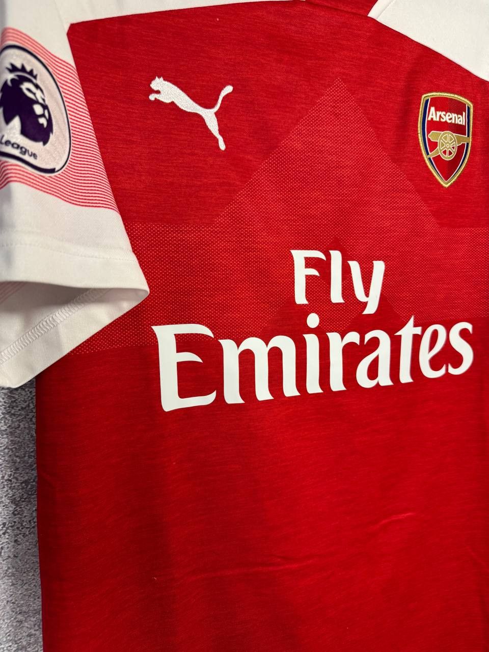 Puma × Vintage AUBAMEYANG Arsenal 2018/19 Puma Soccer Jersey Size US L / EU 52-54 / 3 - 10 Thumbnail