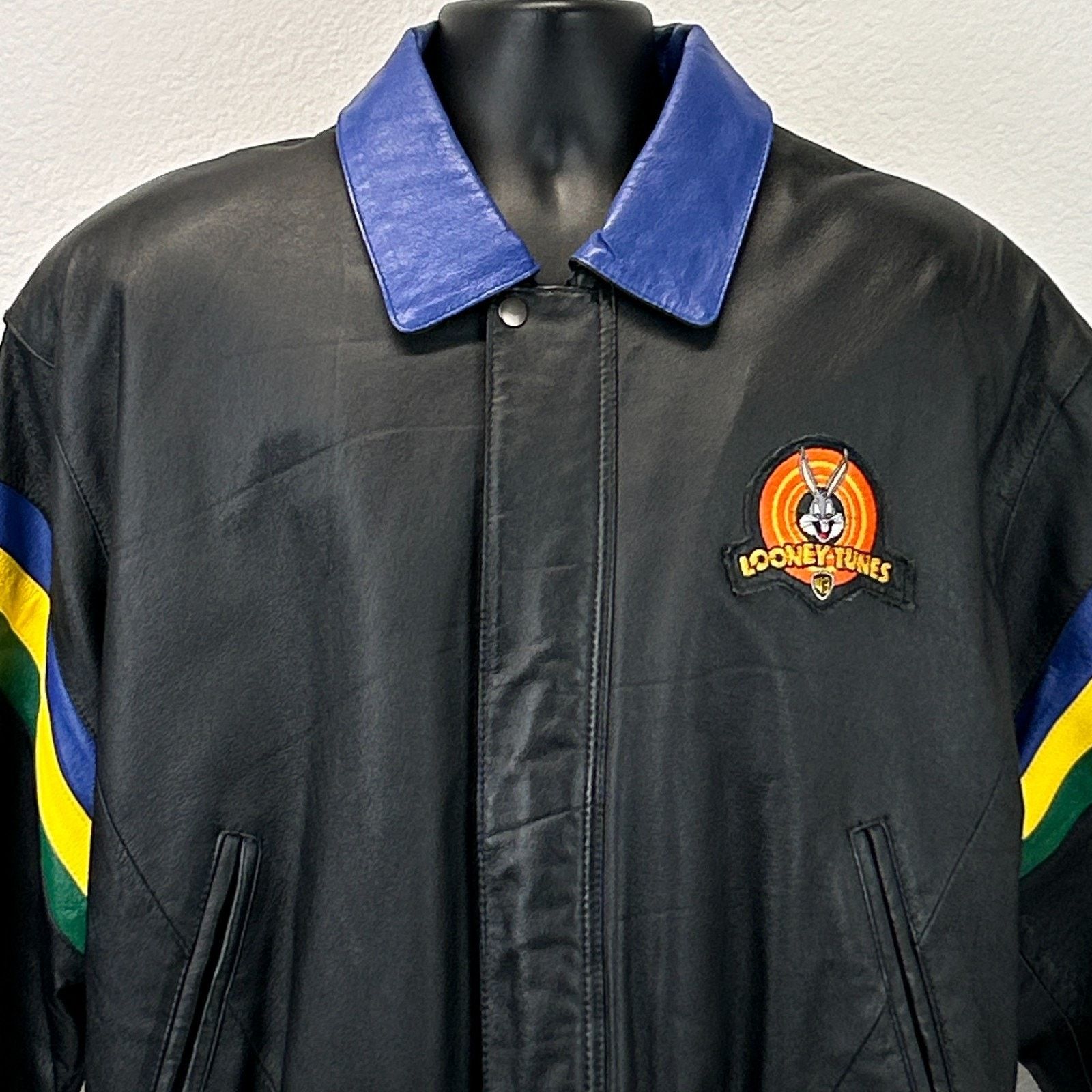 Warner Bros Vintage 90s Looney Tunes Leather Bomber Jacket 1997 L Large Size US L / EU 52-54 / 3 - 7 Thumbnail