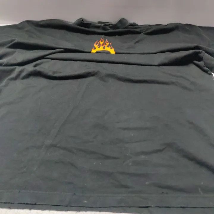 Balenciaga Balenciaga Flame Logo Casual Short Sleeve T-Shirt 0079-2507 Size US L / EU 52-54 / 3 - 7 Thumbnail
