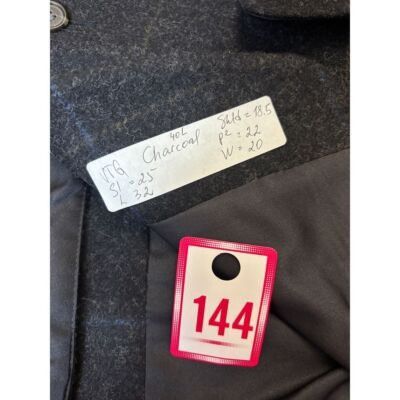 Farah Luxury Charcoal Gray Windowpane Wool Sport Coat Blazer Class Size 40R - 15 Thumbnail