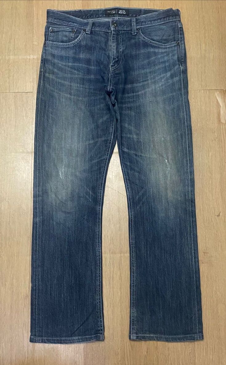 Uniqlo Vintage Uniqlo Jeans Slim Fit Shoe Cut Distressed Denim Size US 32 / EU 48 - 1 Thumbnail