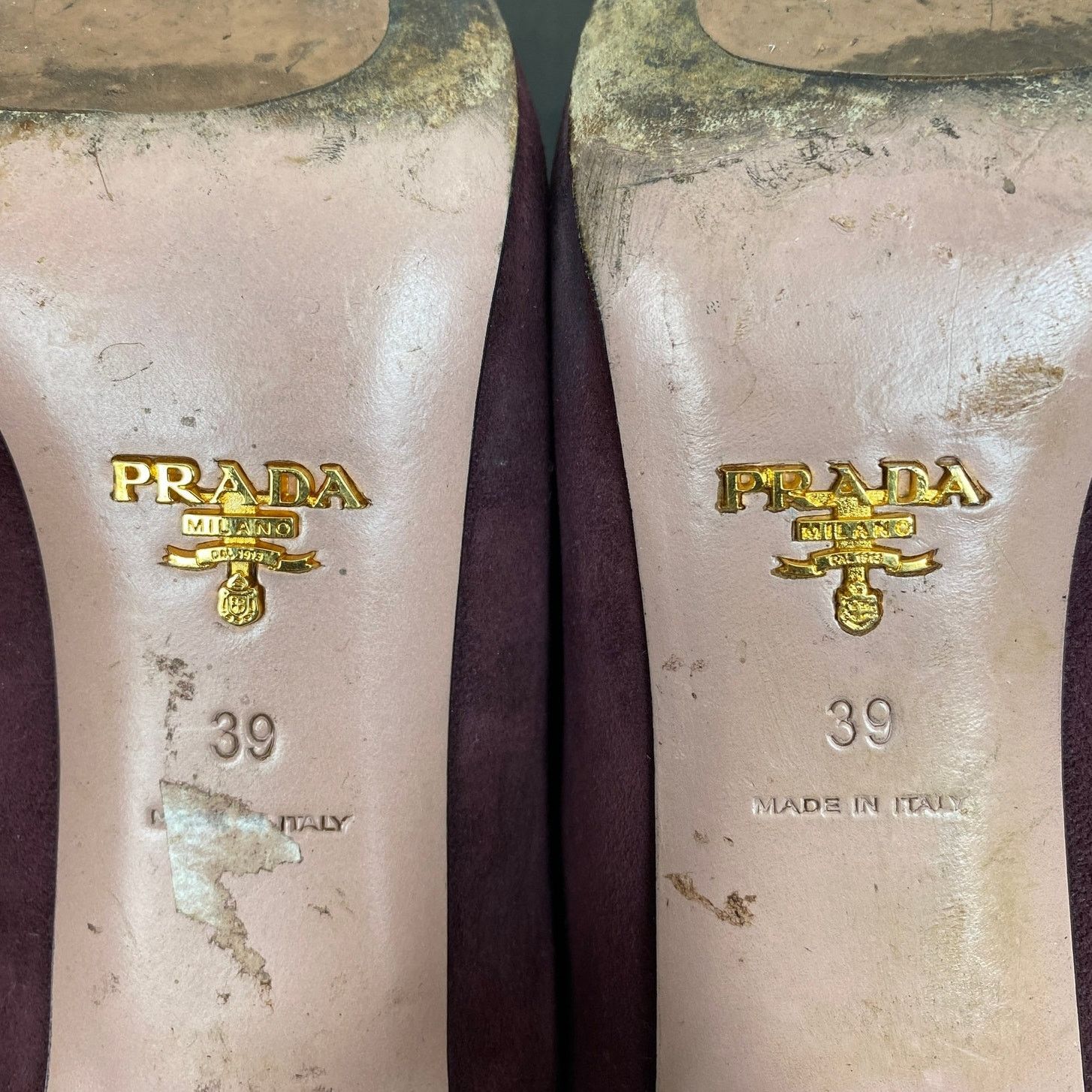 Prada Prada Suede Ruffle Back Heels Women's 39 US 9 Designer Glam Size US 9 / IT 39 - 9 Thumbnail