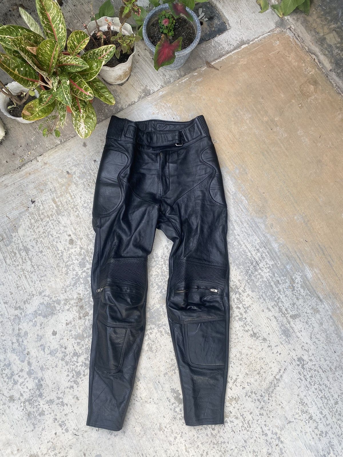 image of Cow Leather Motorcycle Pants in Black, Men's (Size 29)