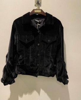 o1w1db11023 Velvet Jacket in Black