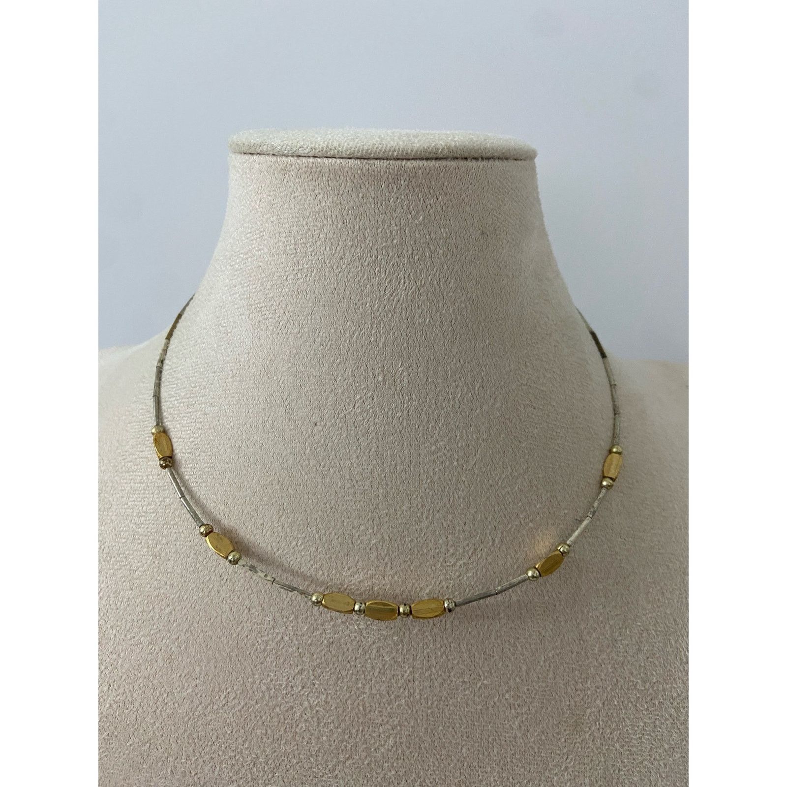 Other Pretty bright pink beaded layered necklace gold tone Size ONE SIZE - 1 Thumbnail