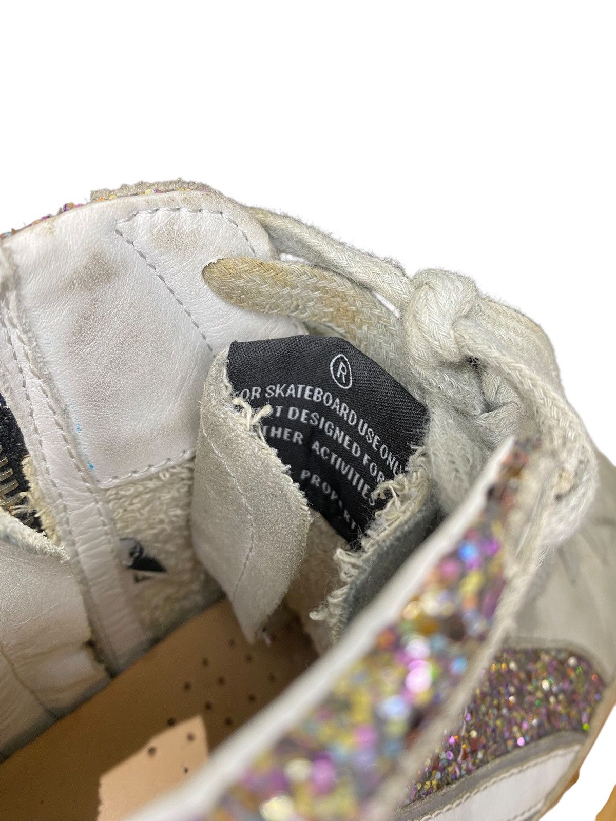 Golden Goose High-top sneakers in leather and sequins Size US 5 / IT 35 - 13 Thumbnail