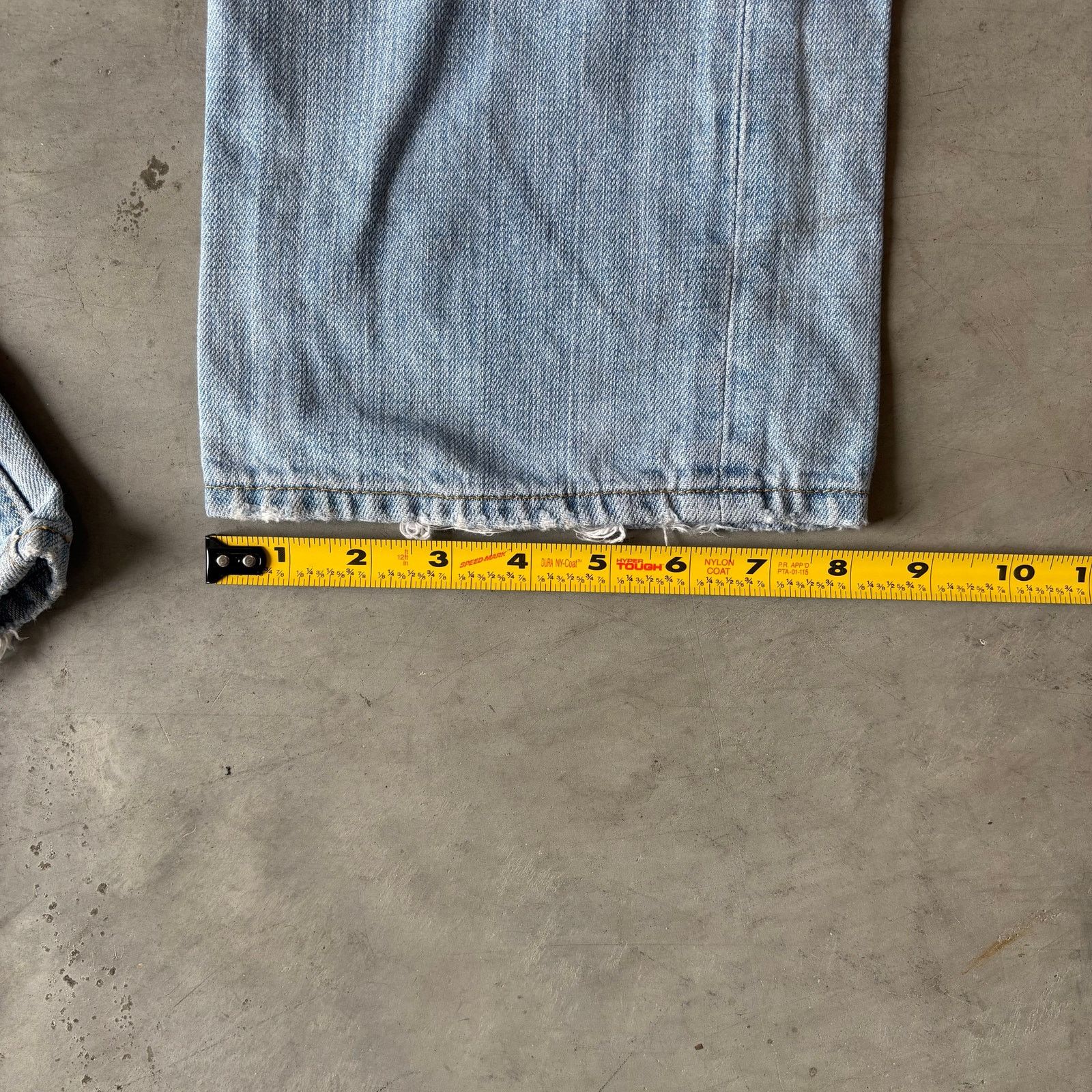 American Eagle Outfitters vintage american eagle lightwashed faded jeans Size US 32 / EU 48 - 2 Thumbnail