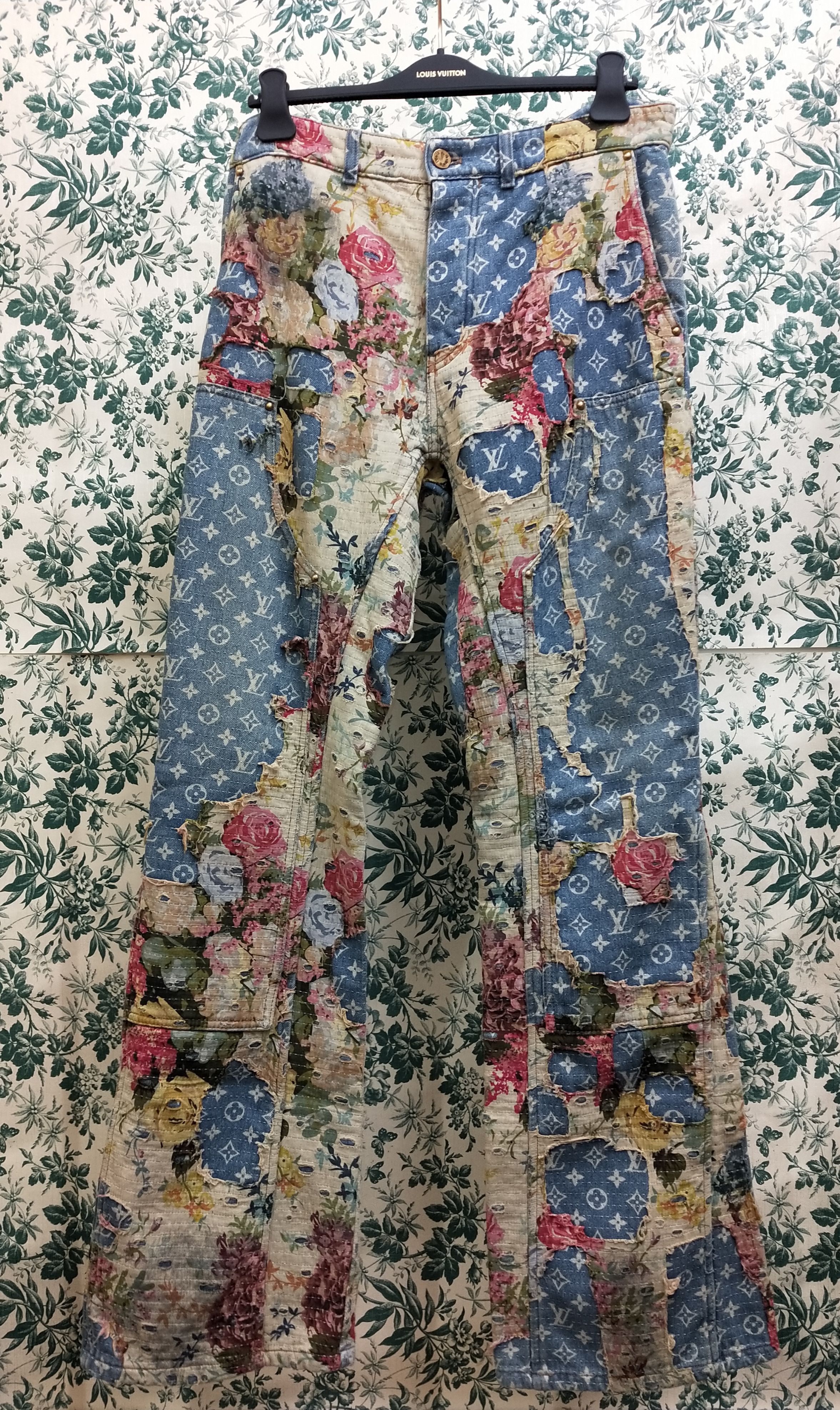 Pre-owned Louis Vuitton Destroyed Carpenter Bell Bottom Denim In Indigo