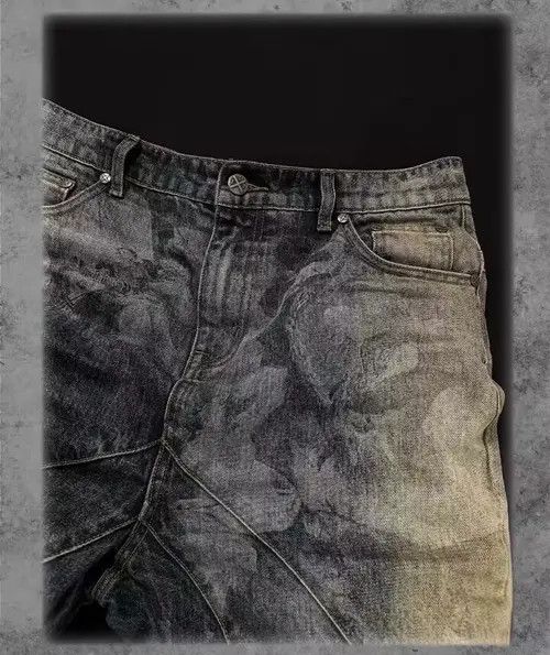 VIBE Heavy wash zippered jeans with bootcut Gods print Size US 32 / EU 48 - 5 Thumbnail