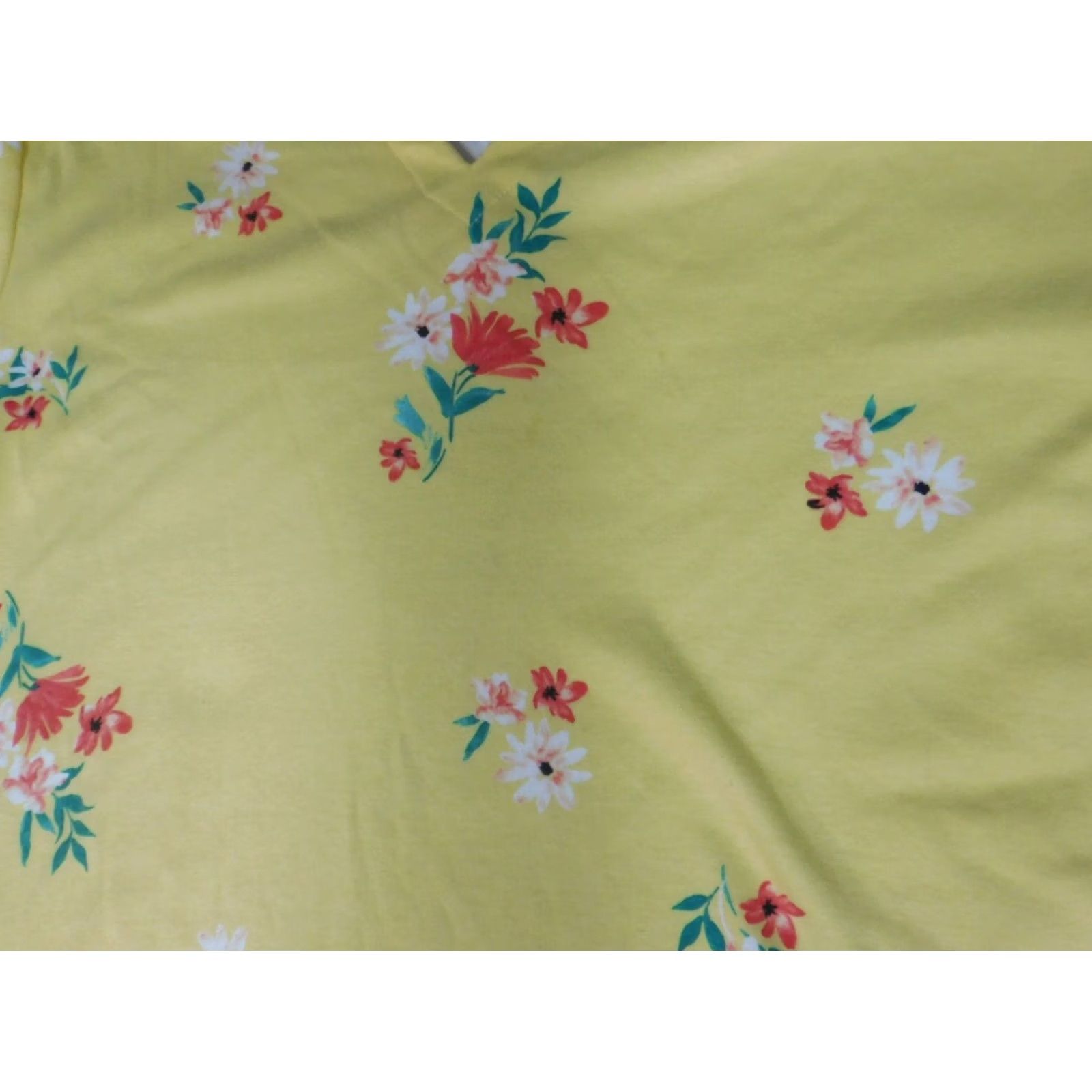 Croft & Barrow Croft & Barrow Womens Blouse 2XL Yellow Floral Stretch Short Sleeve Crew Neck Pullover Casual Polyester Rayon Regular Women 2XL Blouse Floral Yellow Size XXL / US 16-18 / IT 52-54 - 4 Thumbnail