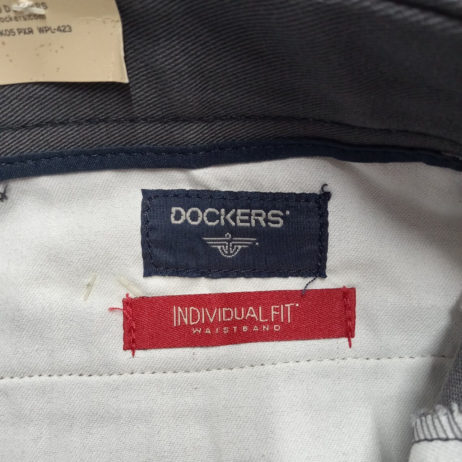 Dockers Vintage Dockers Khakis Men's 40x30 Gray Pleated Classic Fit Size US 40 / EU 56 - 5 Thumbnail