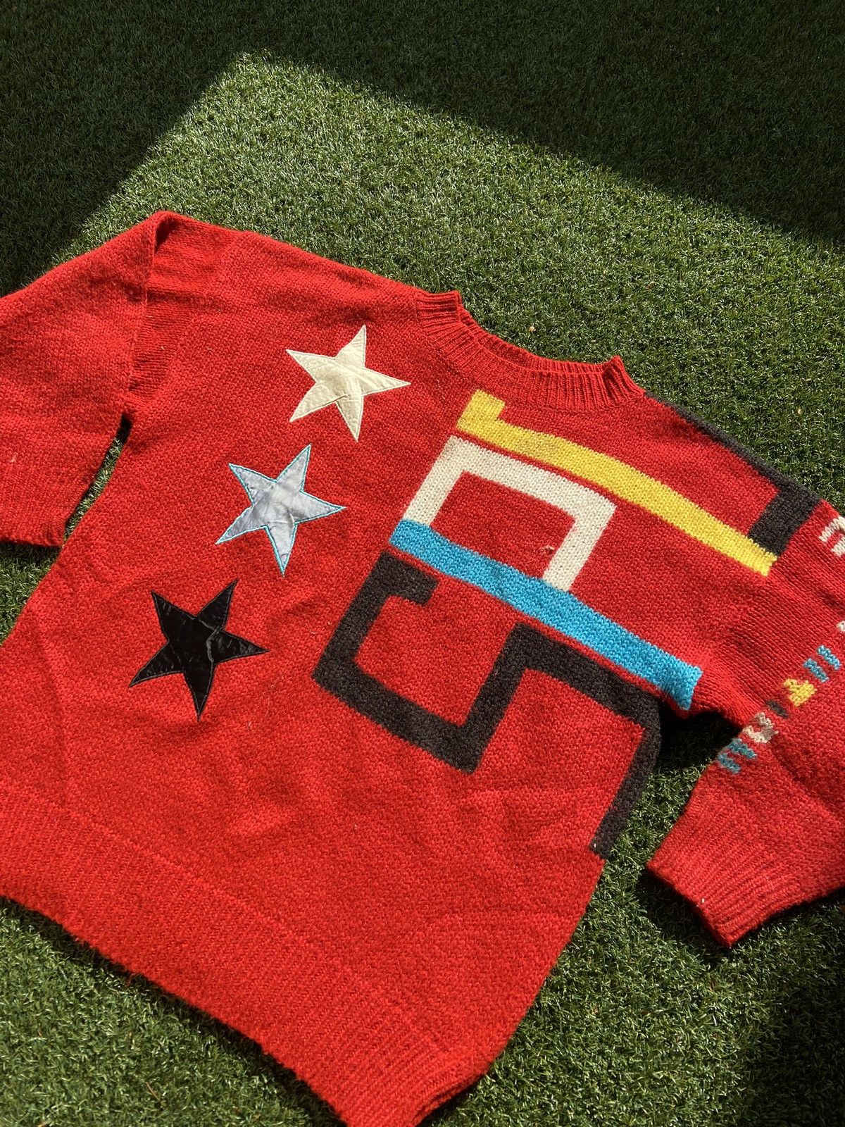 Vintage VTG 80’s Revolution Tokyo Mens Red Sweater Size US XXL / EU 58 / 5 - 3 Thumbnail