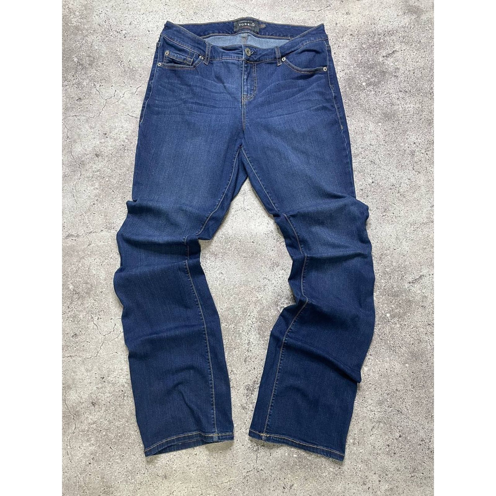 Vintage Vintage Torrid Stretch Jeans Size L Straight Leg Denim Pants Size 34" / US 12 / IT 48 - 2 Thumbnail