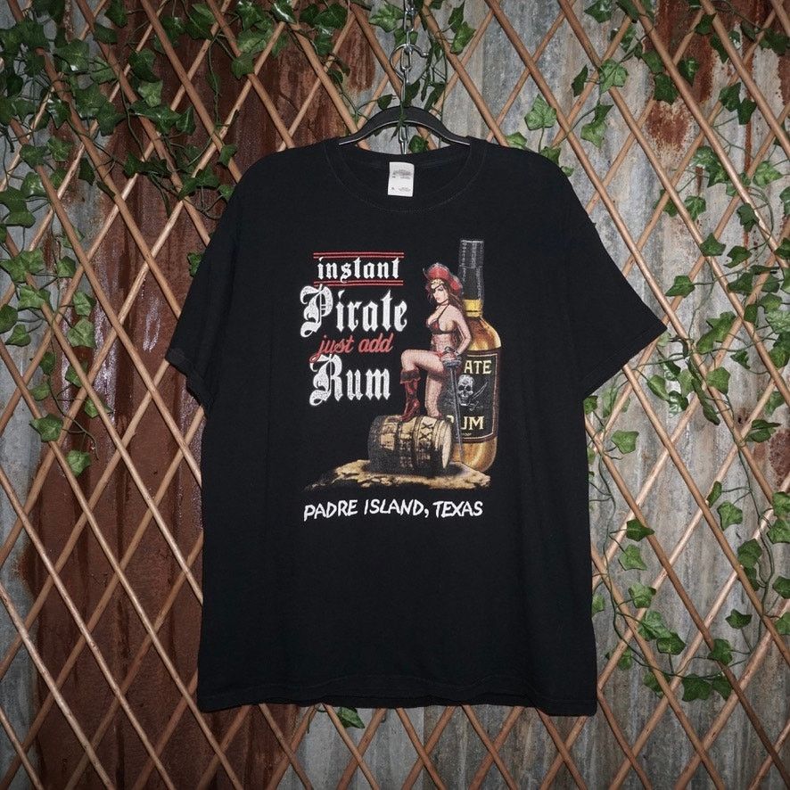 Vintage XL - Vintage Y2K Pirate rum pinup girl texas 2000s t-shirt Size US XL / EU 56 / 4 - 1 Thumbnail
