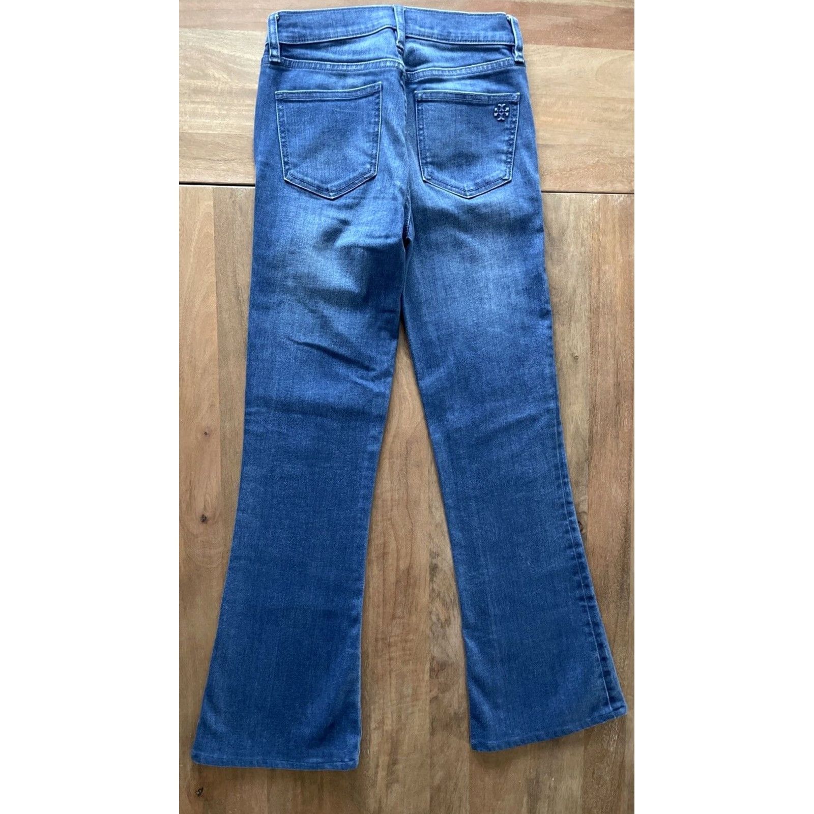 Tory Burch Tory Burch Jeans Womens Flared Leg 24x28 Denim Medium Wash 5-Pocket Regular Mid Rise Cotton Spandex Blue Logo Zipper Button Size 42" / US 20 - 2 Thumbnail