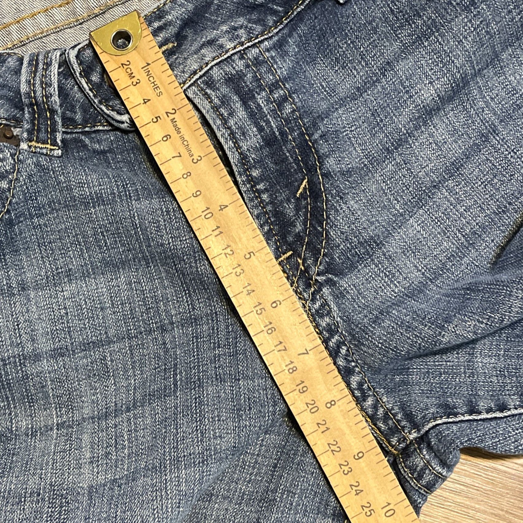 Levi's Levi's 542 Flare Denim Jeans Women 18M Medium Blue Pockets Regular 542 Model Cowgirl Rodeo Flap 18M Womens Jeans Size 40" / US 18 - 6 Thumbnail