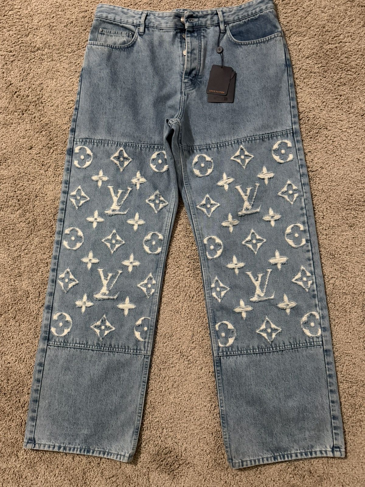 Louis Vuitton Louis Vuitton Size US 34 / EU 50 - 1 Thumbnail
