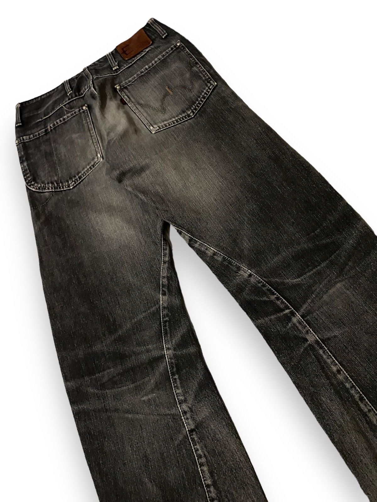 Edwin × Japanese Brand × Le Grande Bleu (L.G.B.) Vintage Edwin E Function Black Faded Curved Leg Jeans Pants Size US 31 - 7 Thumbnail