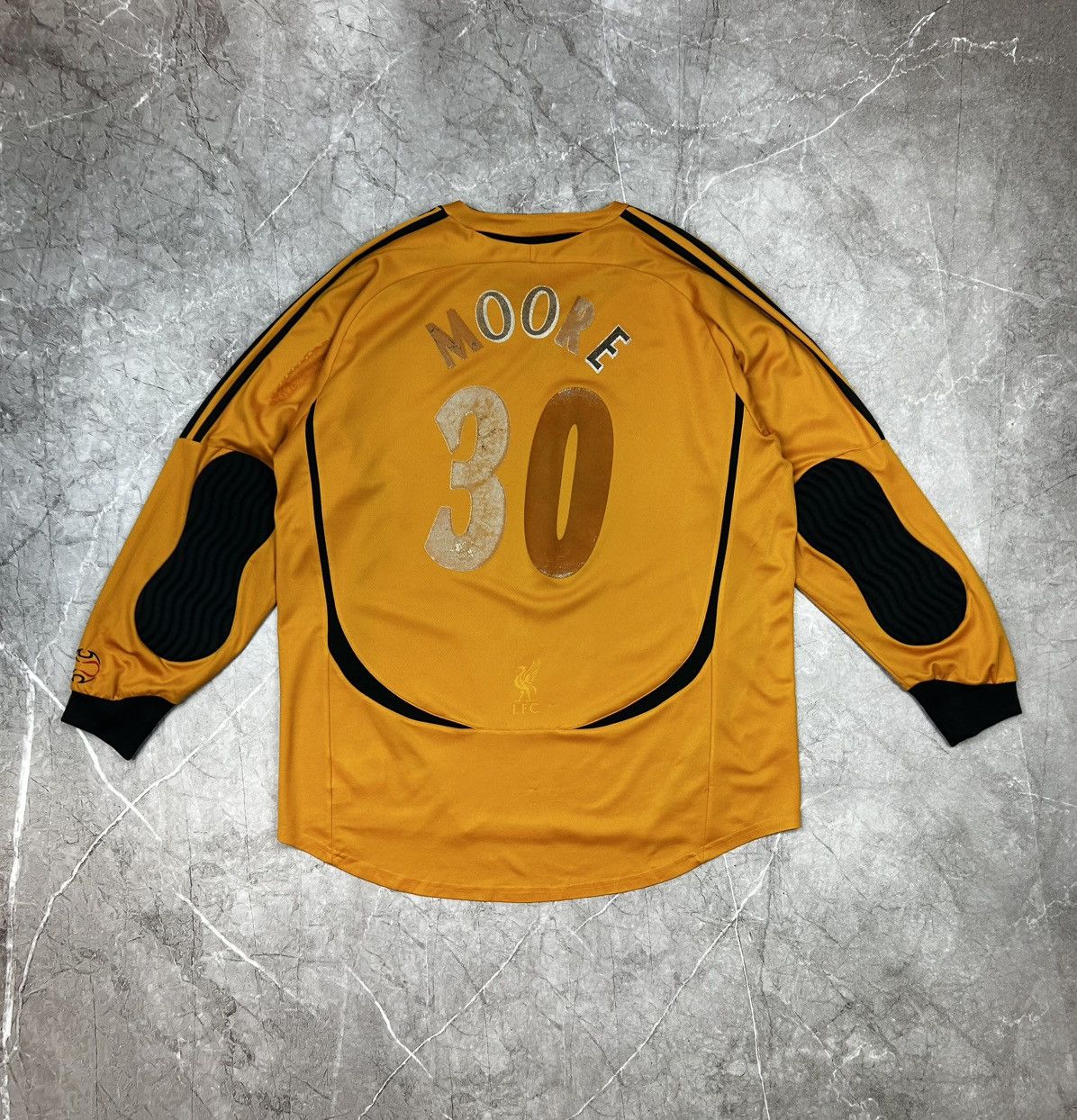 Adidas Liverpool Goalkeeper Moore 30 2006 Soccer 1 Adidas Jersey Size US XL / EU 56 / 4 - 22 Thumbnail