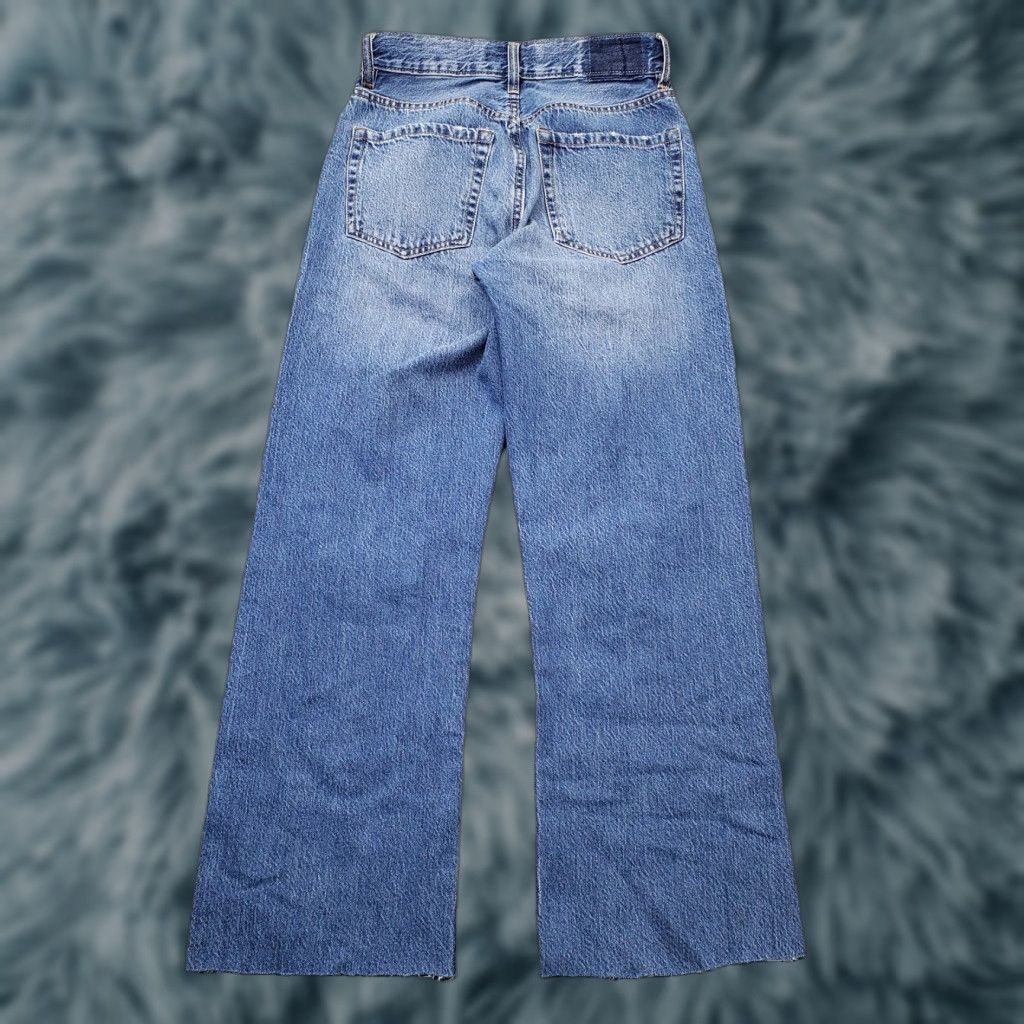 Vintage Aéropostale Womens 2 Blue Denim Baggy Jeans Button Fly Distressed 90’s Size 2 Jeans Womens Size 2 Blue Denim Baggy Jeans Distressed Size 26" / US 2 / IT 38 - 1 Thumbnail