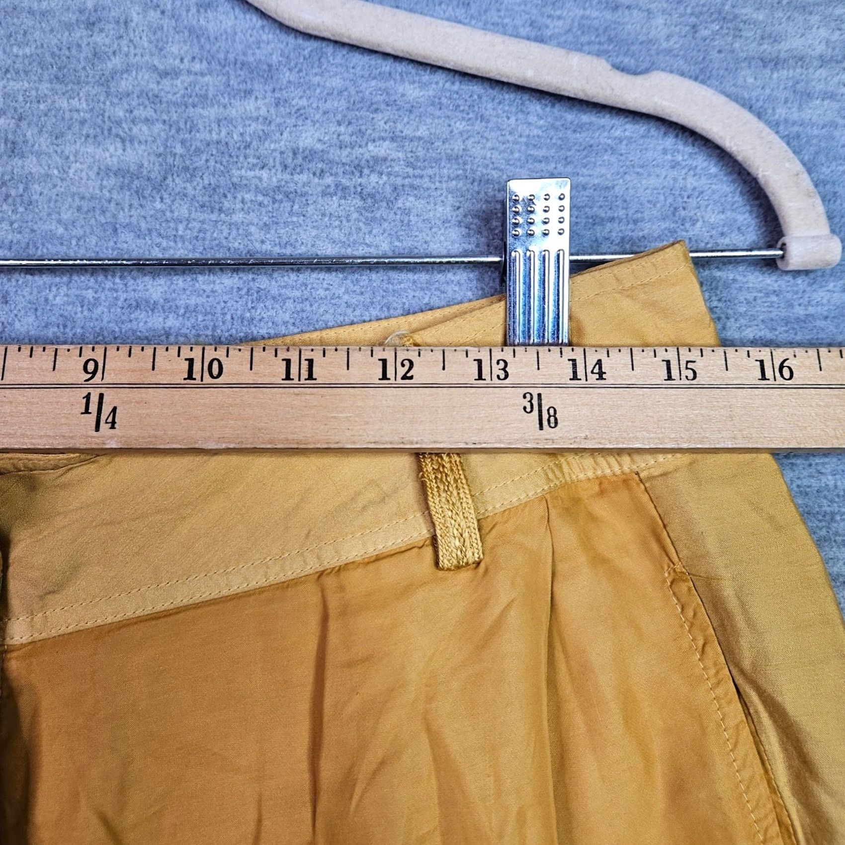 Vintage Burning Torch Yellow Ladies L Pleated Shorts Cupro CMD High Rise Button Closure Casual Beach Outdoor Set/Bohemian Mens Womens Girls? Size 36" / US 14 / IT 50 - 5 Thumbnail