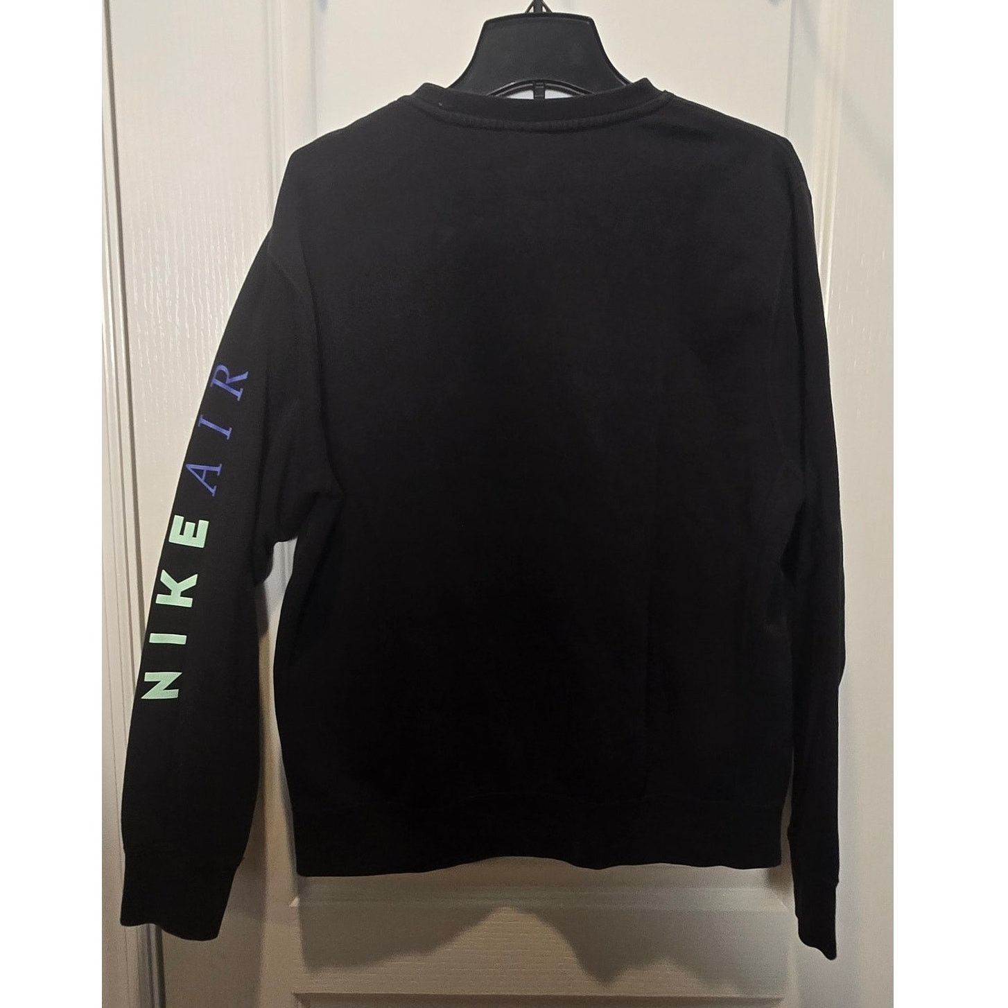 Nike Nike Air Swoosh Crew Neck Sweatshirt Black sz M DN5157-010 Size US M / EU 48-50 / 2 - 3 Thumbnail