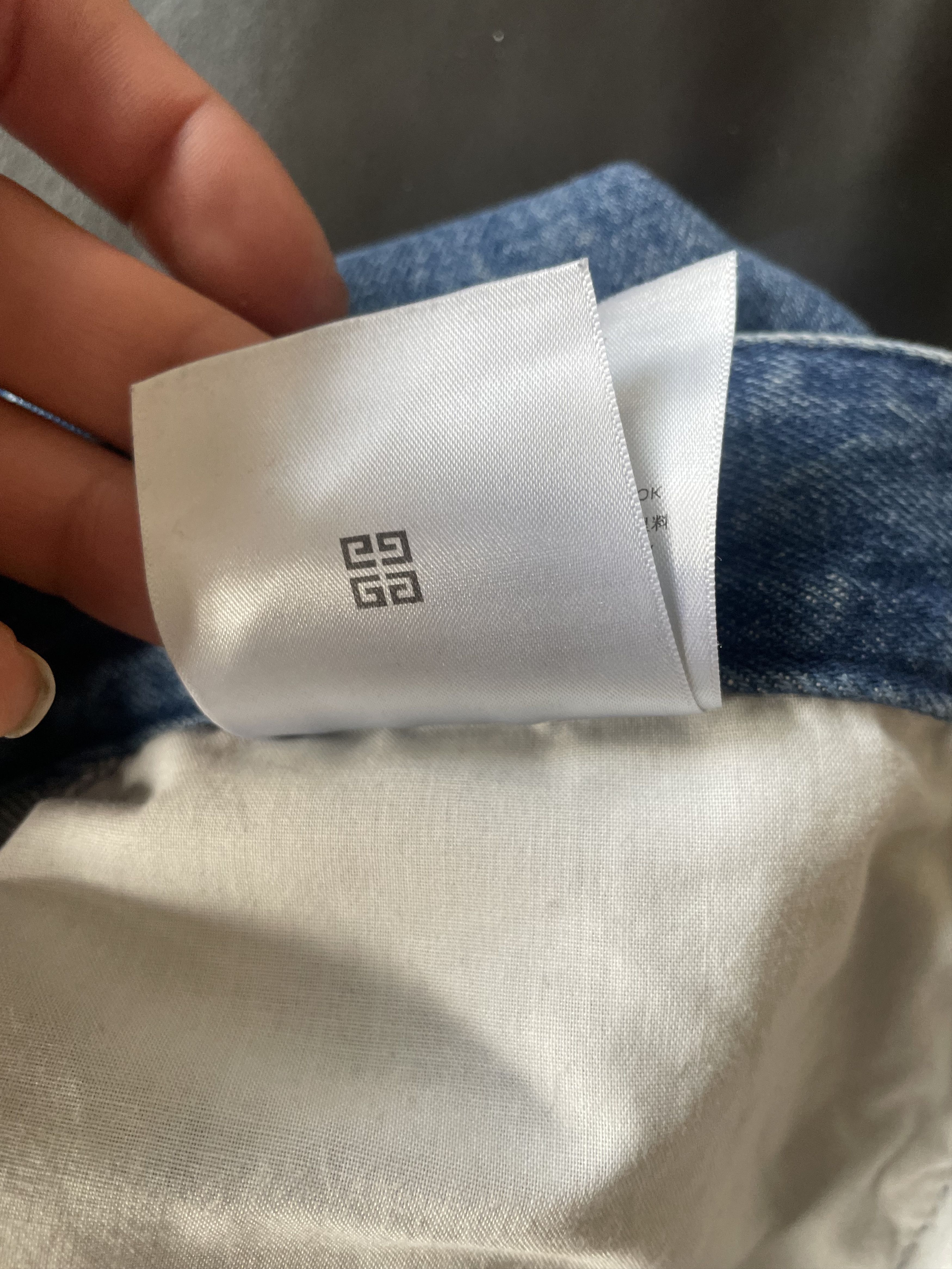 Givenchy Cargo Denim Shorts Size US 33 - 16 Thumbnail