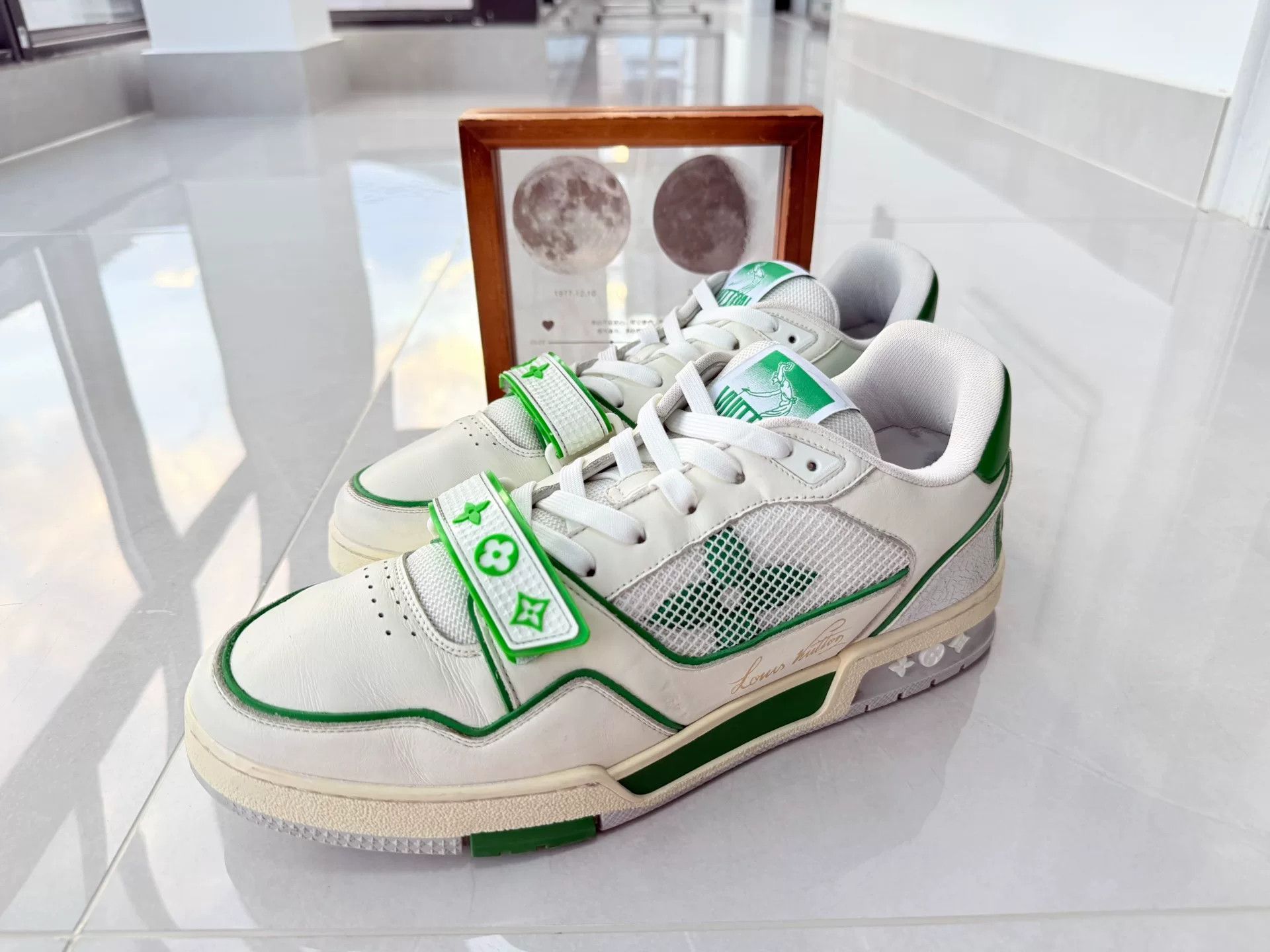 Louis Vuitton Louis Vuitton Training Green Lowtop Sneakers 8 Men Size US 8 / EU 41 - 1 Thumbnail