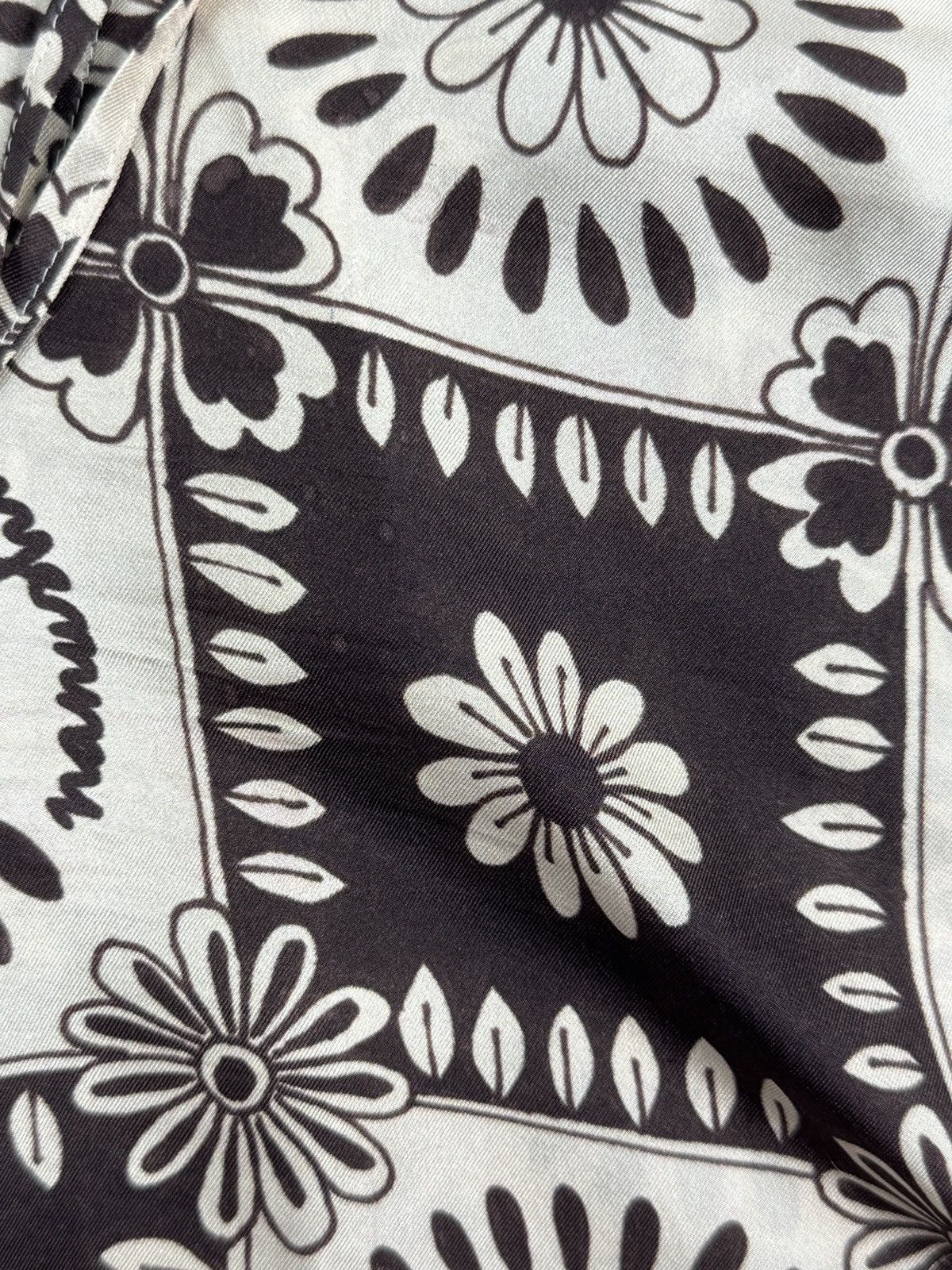 Nanushka SILK SHORTS Size US 34 / EU 50 - 4 Thumbnail