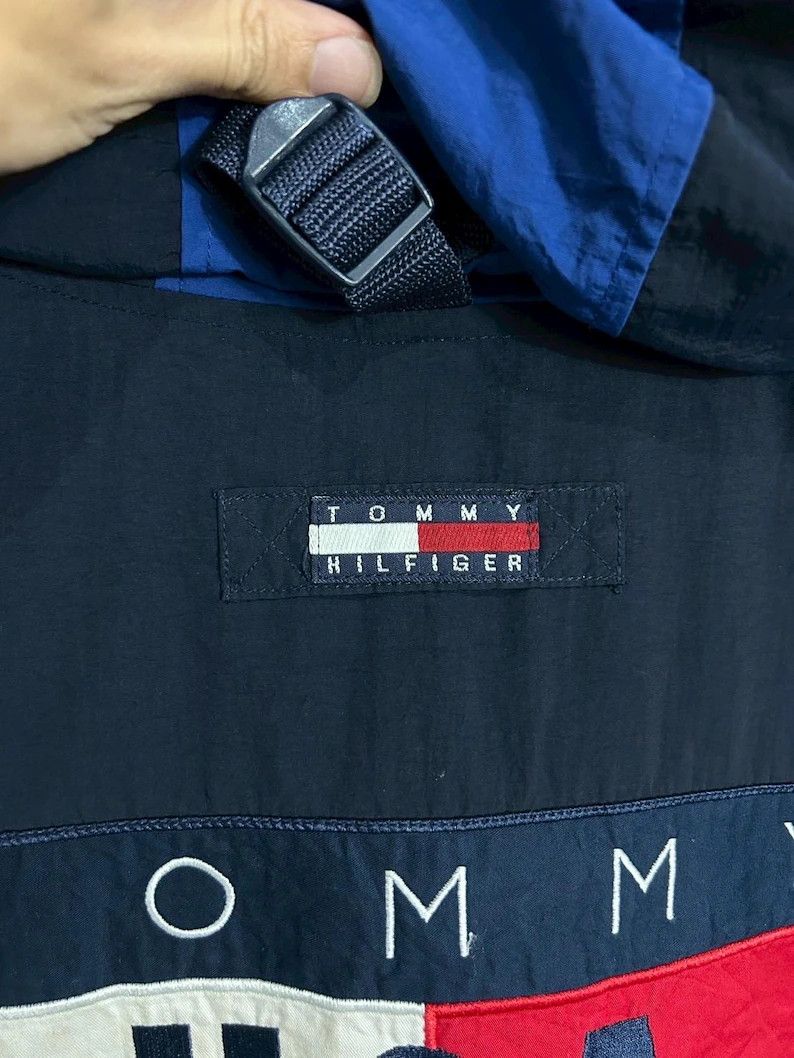 Tommy Hilfiger Vintage 90s Tommy Hilfiger Jacket size L Size US L / EU 52-54 / 3 - 5 Thumbnail
