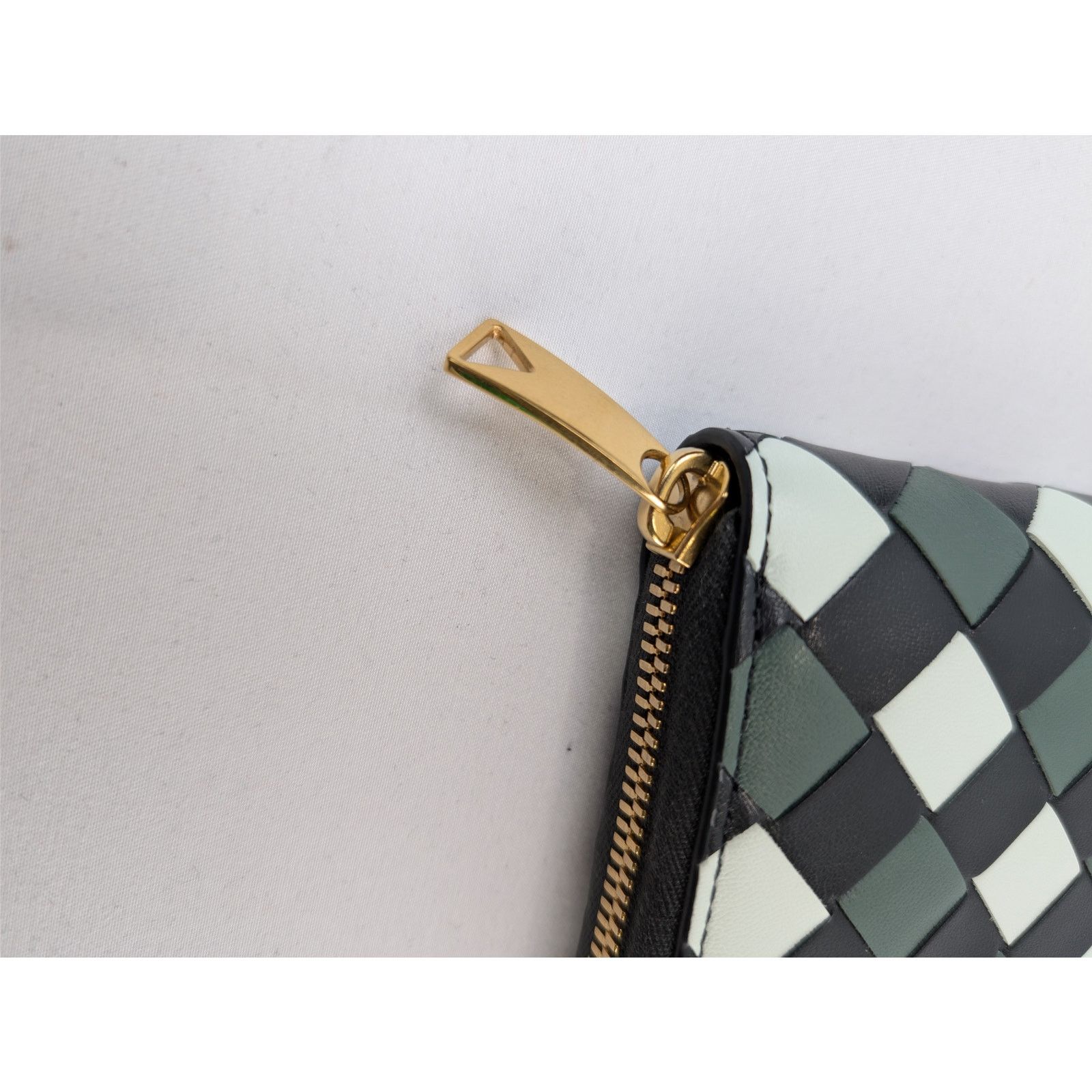 Bottega Veneta o1rshd1 Size:OS/ Intrecciato check leather zip-around wallet Size ONE SIZE - 3 Thumbnail