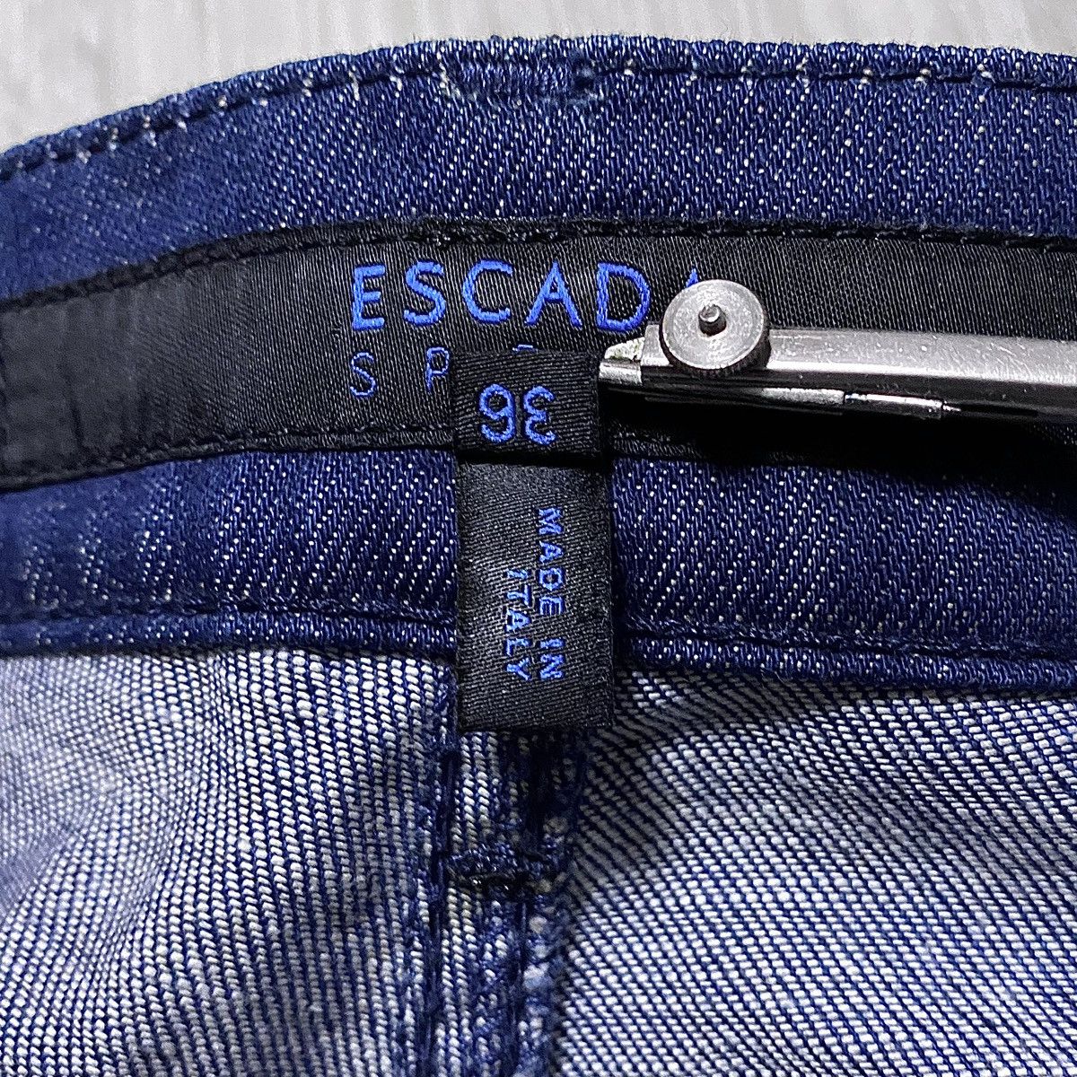 Escada Sport Women’s Escada Sport Navy Jeans Denim Embroidered Logo Tab Size 25" / US 0 / IT 36 - 12 Thumbnail