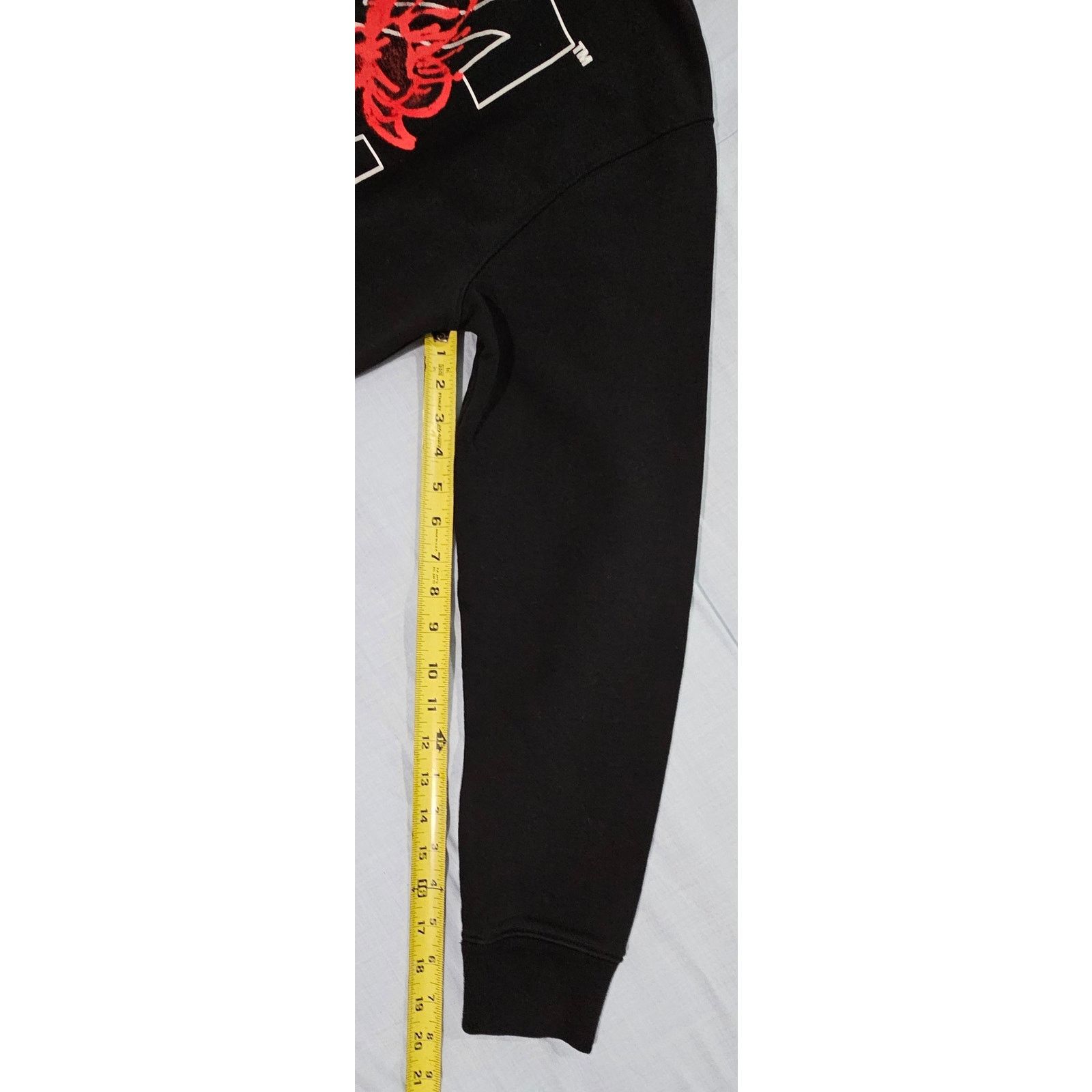 Off-White Off White Black Hoodie with Red Floral Design NWT S Size S / US 4 / IT 40 - 10 Thumbnail