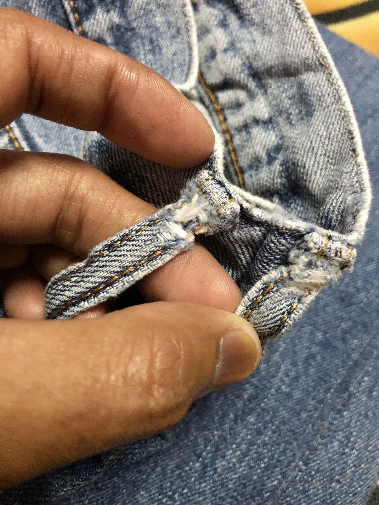 Uniqlo SELVEDGE REDLINE DISTRESSED JEANS Size US 30 / EU 46 - 8 Thumbnail