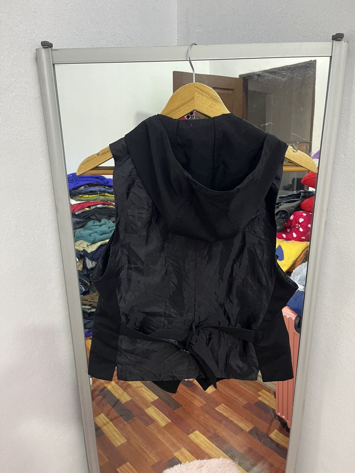 HIDEAWAYS Hideaways Nicole Hooded Vest Minimal Streetwear Size US S / EU 44-46 / 1 - 6 Thumbnail