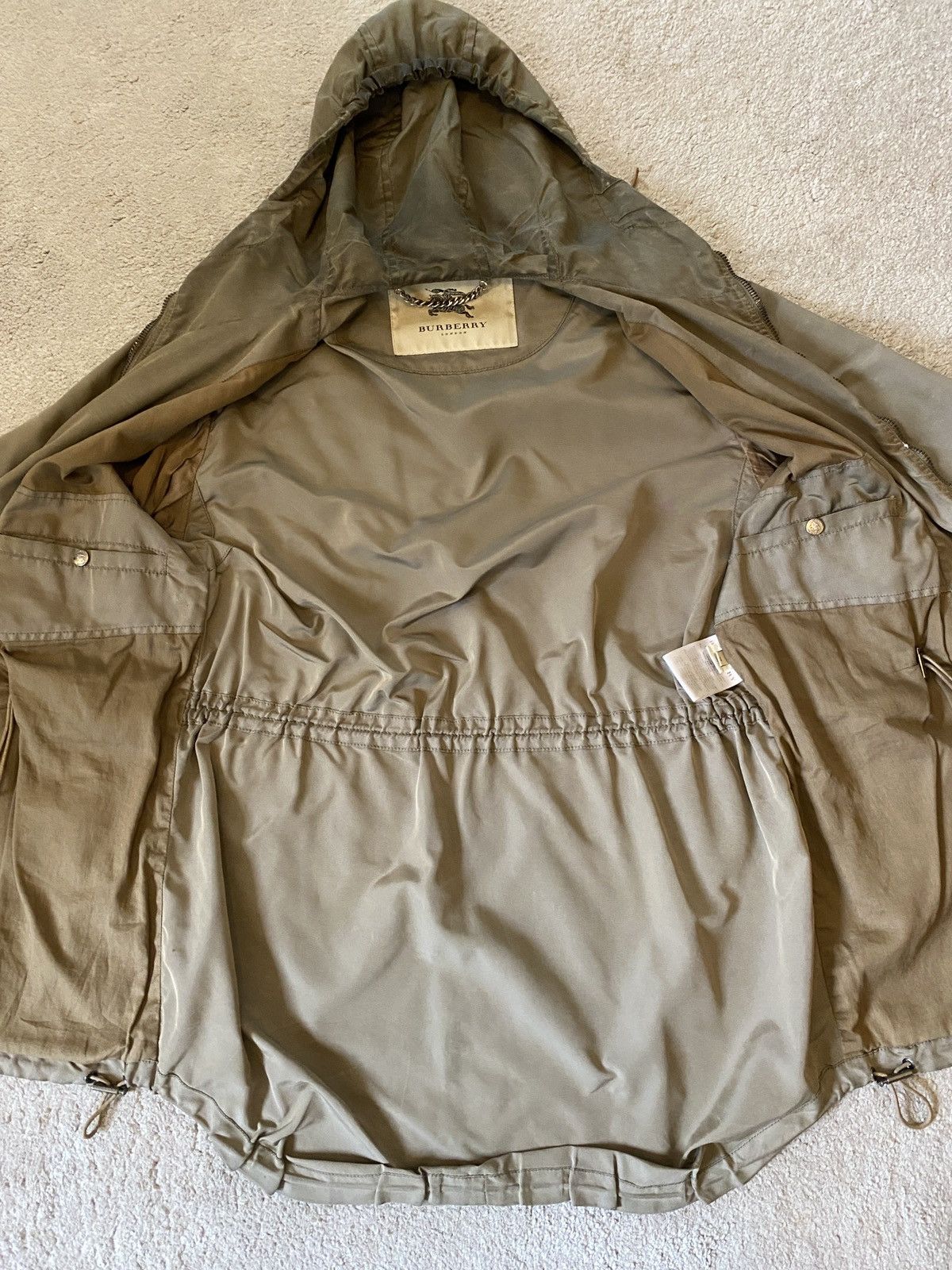Burberry RARE ORIGINAL BURBERRY MENS PARKA COAT ( WEATHER TREATED ) Size US S / EU 44-46 / 1 - 11 Thumbnail
