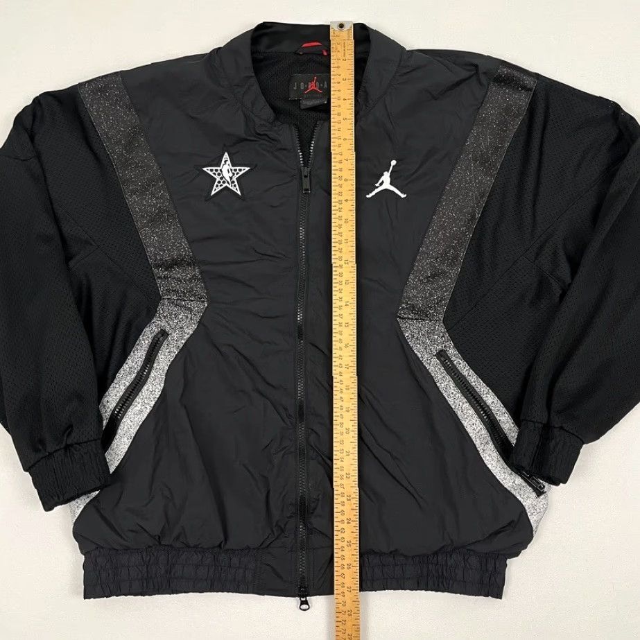 Jordan Brand Nike Air Jordan 2019 NBA All-Star Game Charlotte Jacket AJ8954-010 Mens Large Size US L / EU 52-54 / 3 - 6 Thumbnail