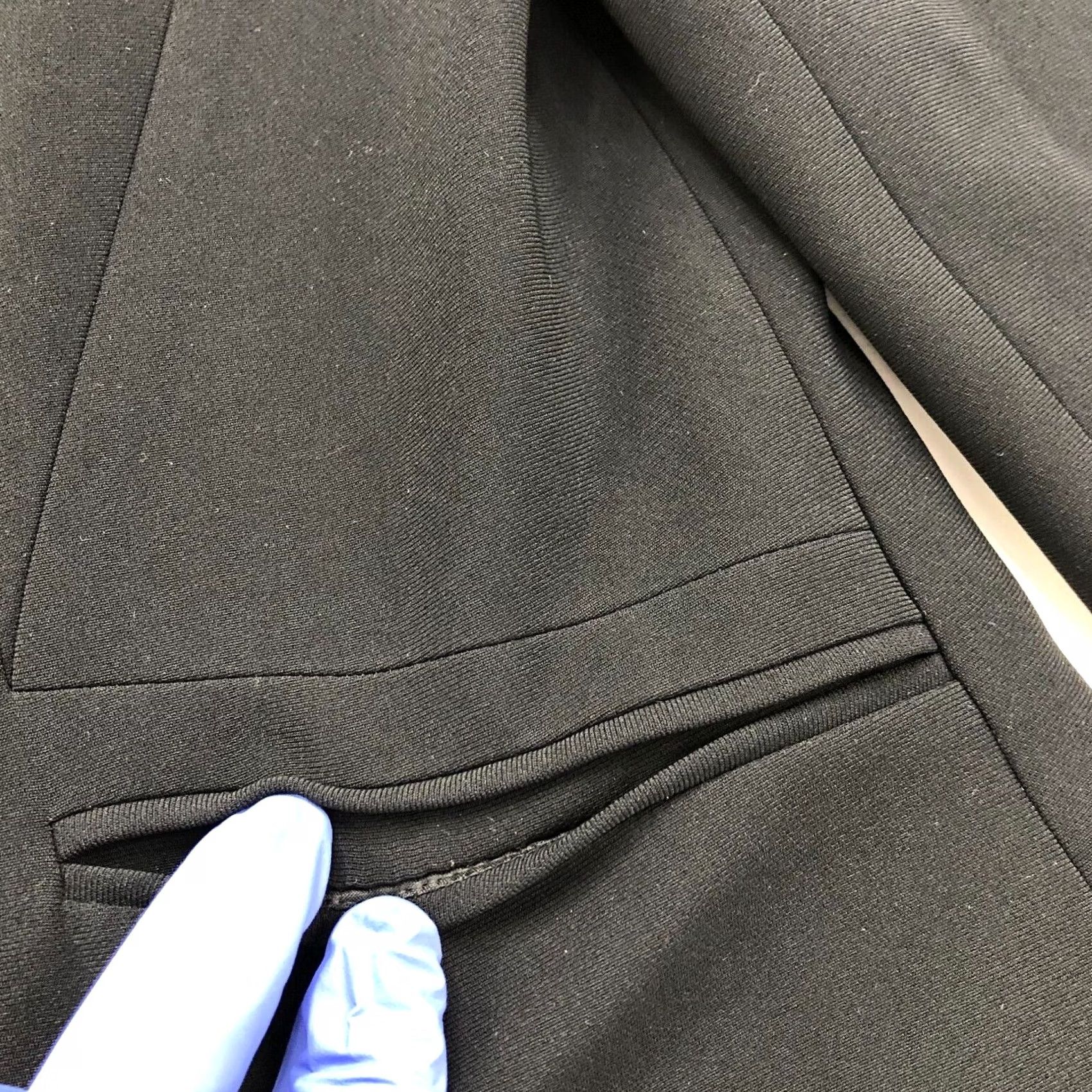 Ann Taylor Ann Taylor Blazer 8 Black Womens Three Button Polyester Knit Solid Mid-Length Long Sleeve Career Casual Jacket Size M / US 6-8 / IT 42-44 - 3 Thumbnail