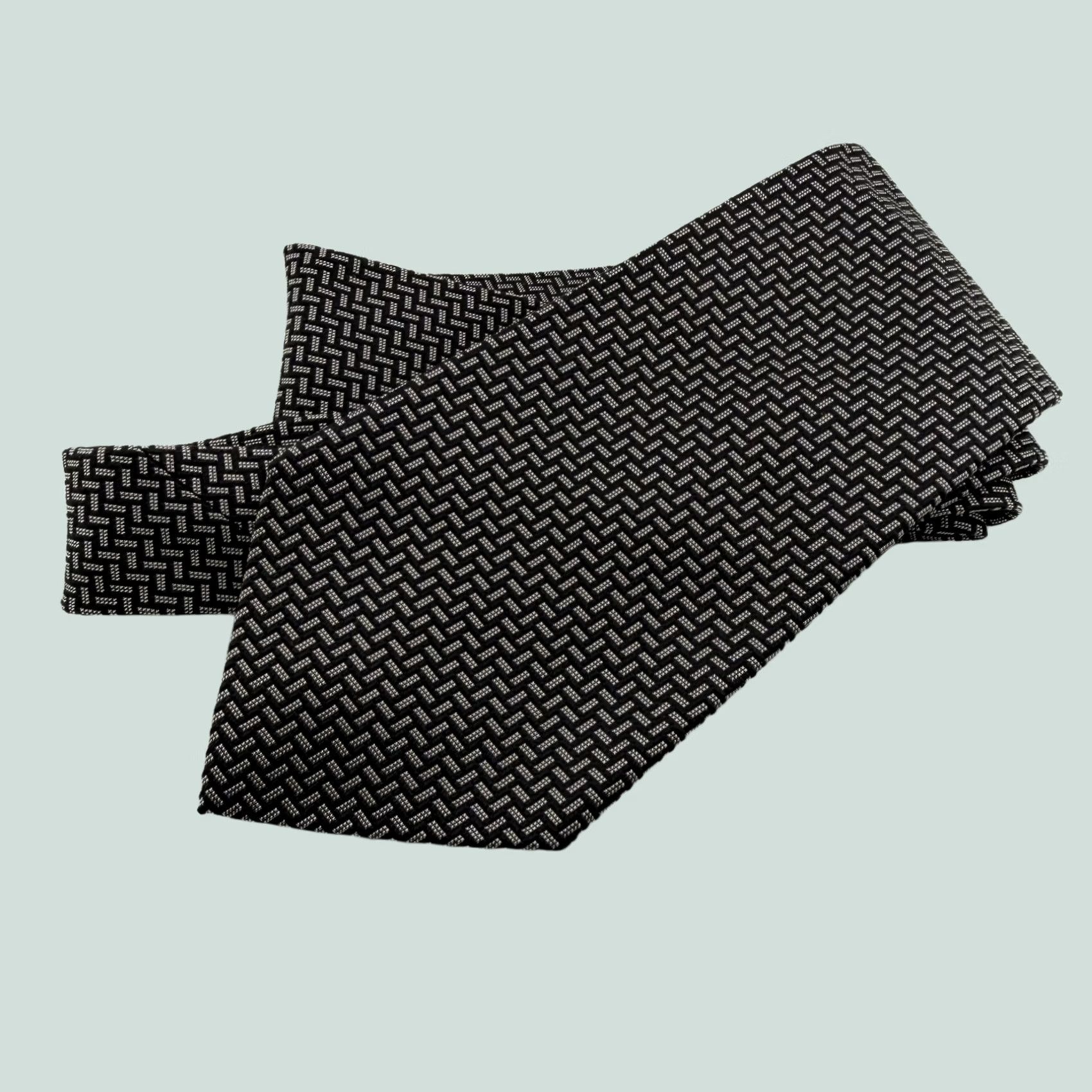 Polo Ralph Lauren Polo Ralph Lauren Tie Black Geometric Silk Hand Made in Italy Mens Size US M / EU 48-50 / 2 - 1 Thumbnail