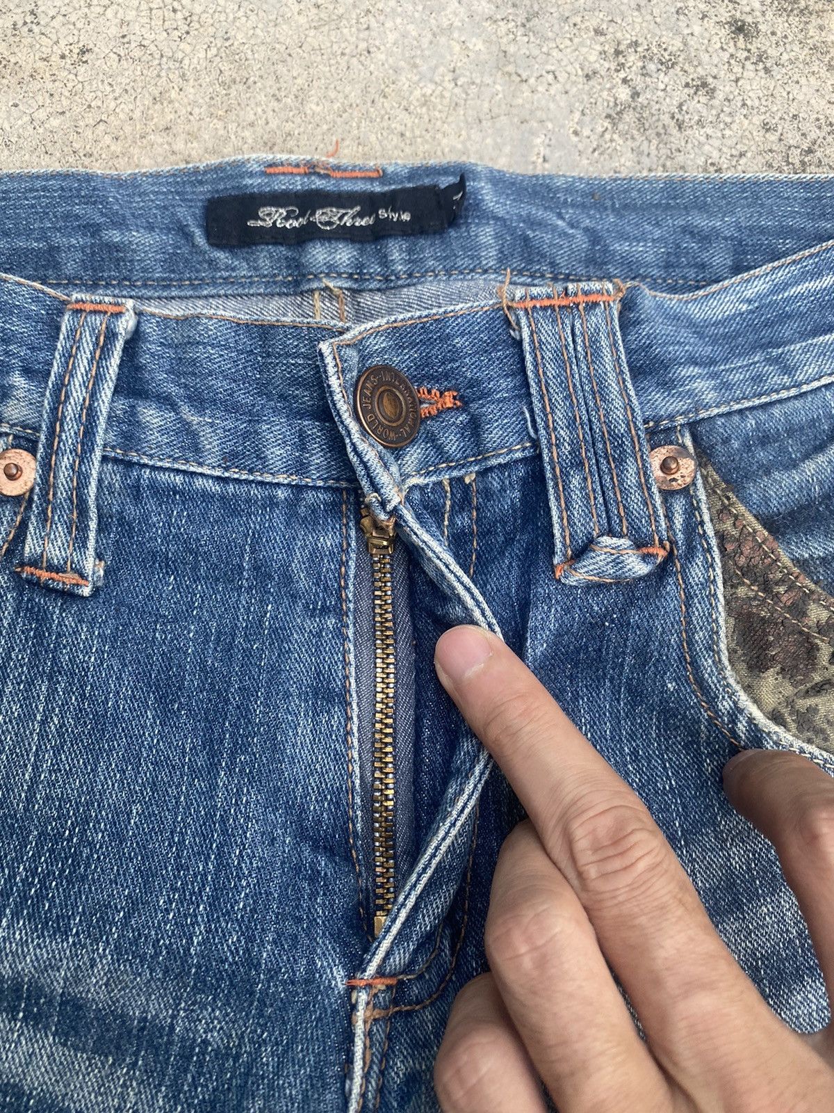 Japanese Brand Flare Jeans Root Three Distressed Fade Bootcut Size US 30 / EU 46 - 14 Thumbnail
