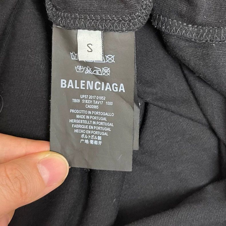Balenciaga Balenciaga Black, green and white slogan Logo Long one-piec Size US S / EU 44-46 / 1 - 7 Thumbnail