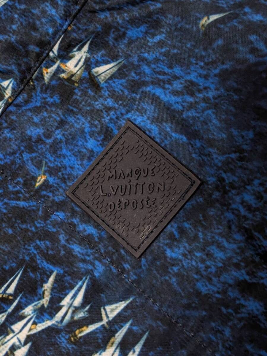 Louis Vuitton Louis Vuitton LV Print Monogram Windbreaker Light Jacket Size US L / EU 52-54 / 3 - 7 Thumbnail