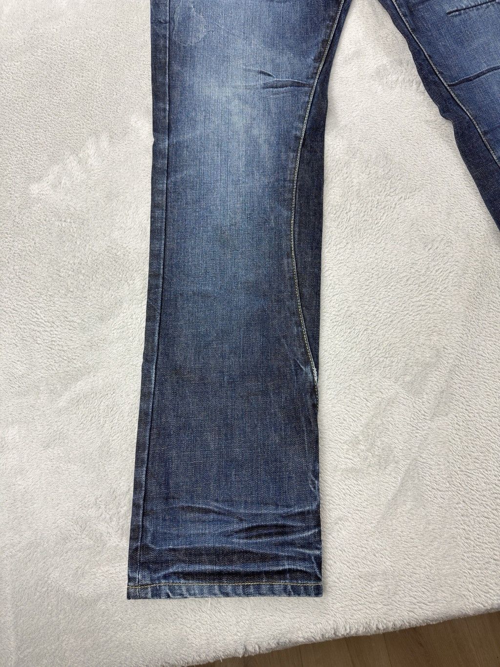 G-Star G-Star Raw Men's Size 34 W X 34 L 3301 Distressed Button Fly Size US 34 / EU 50 - 9 Thumbnail