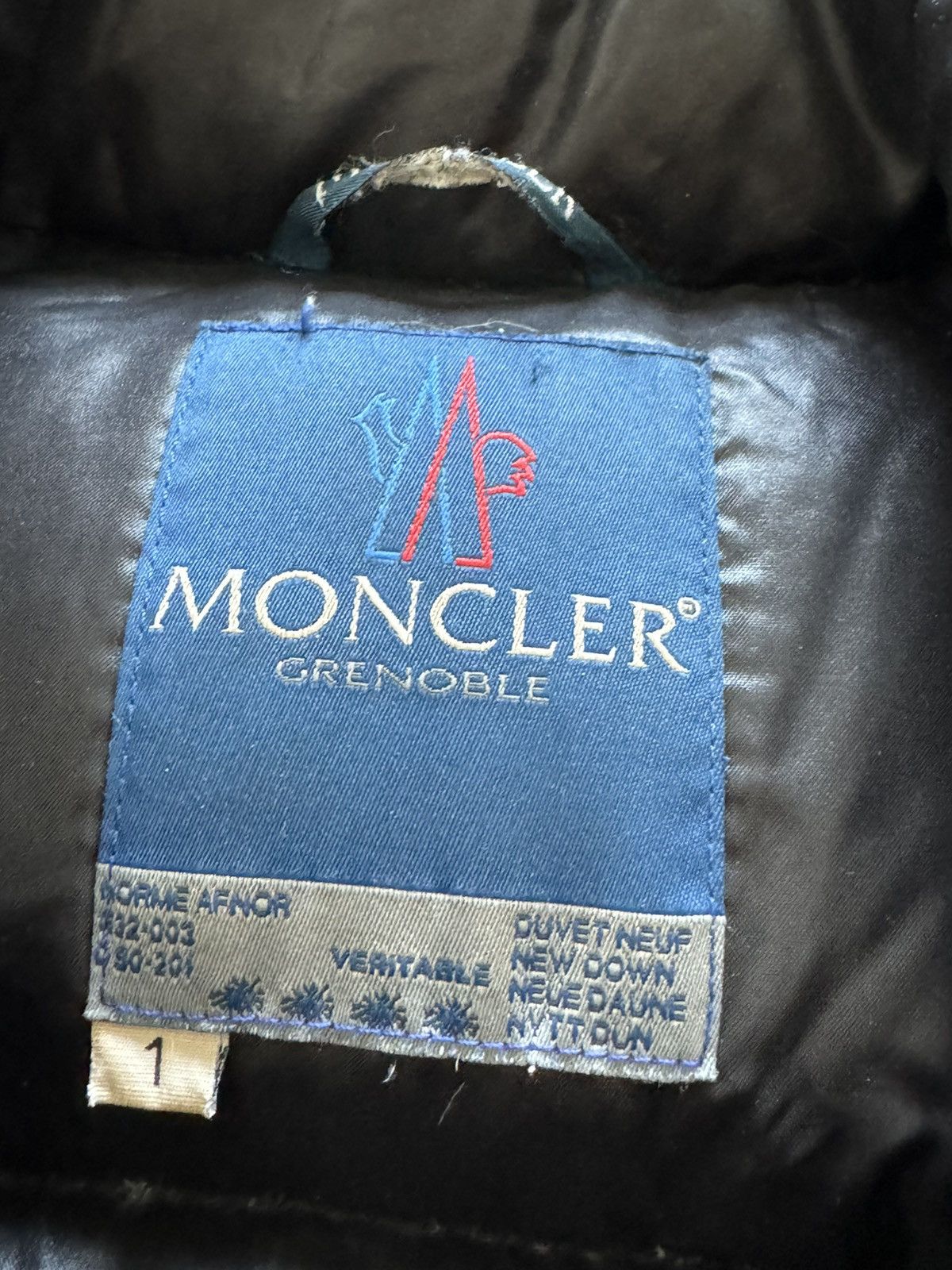 Moncler Moncler Grenoble vintage black puffer jacket Size US S / EU 44-46 / 1 - 10 Thumbnail
