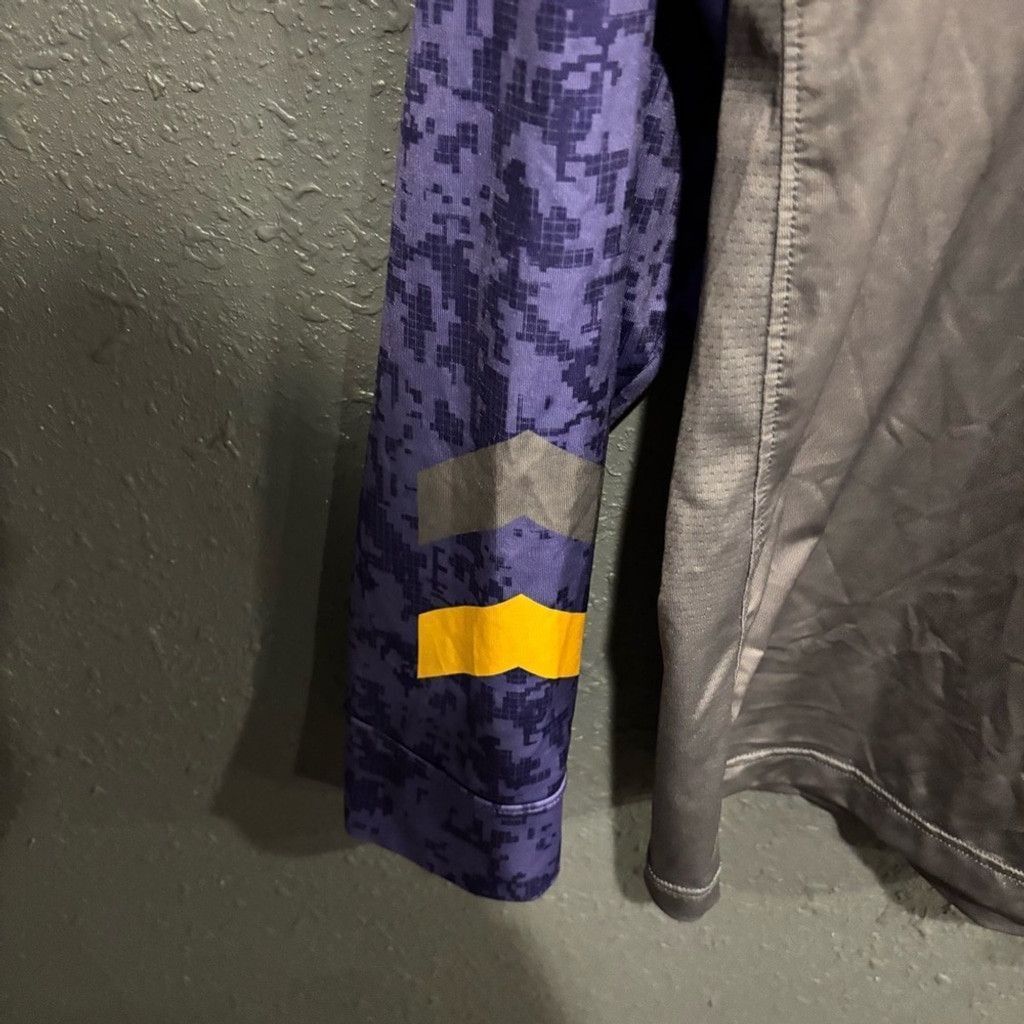 Under Armour Pine Bluffs Long Sleeve Under Armor Sports Jersey Size US L / EU 52-54 / 3 - 3 Thumbnail